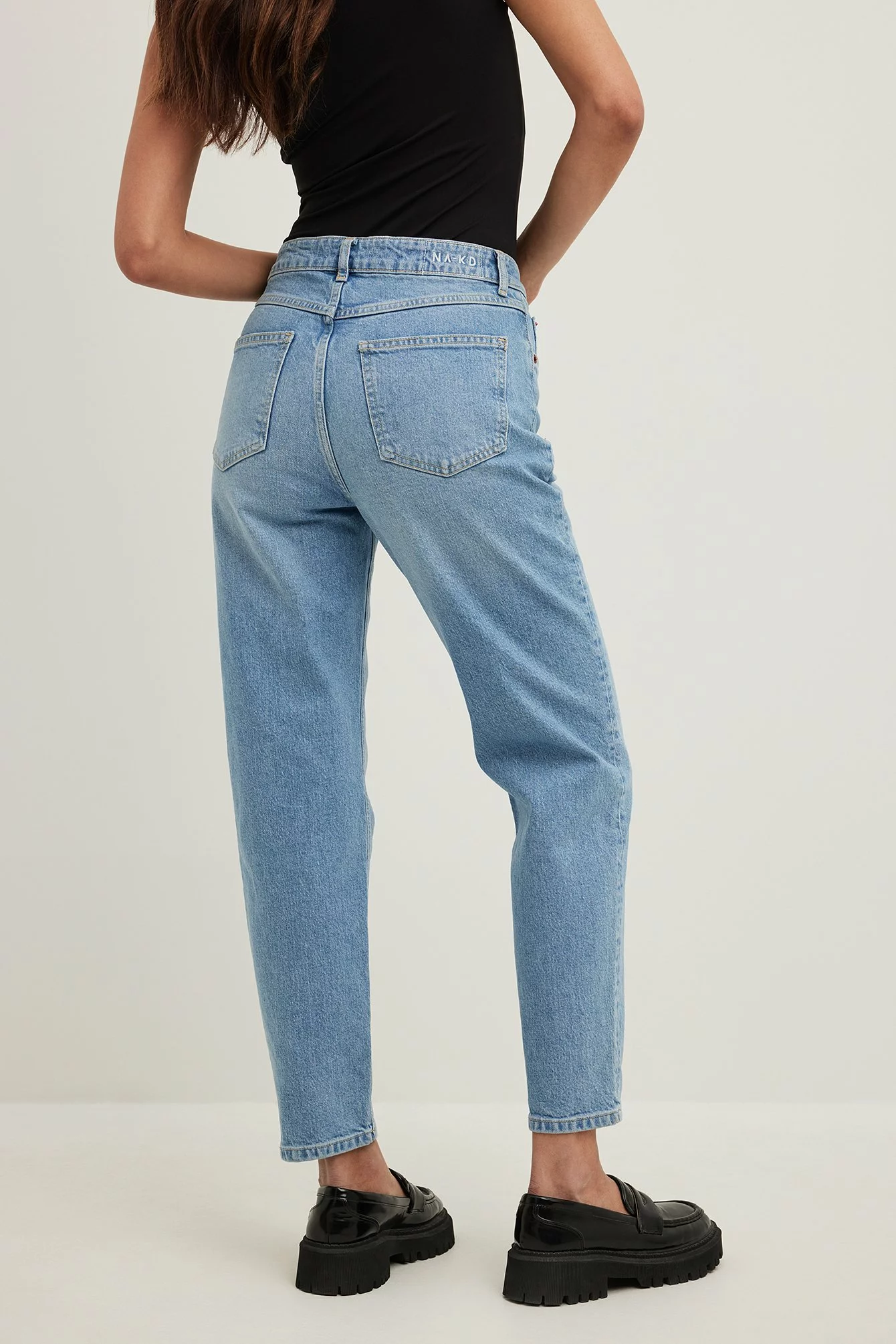 NA-KD Mom High Waist Jeans - Image 2