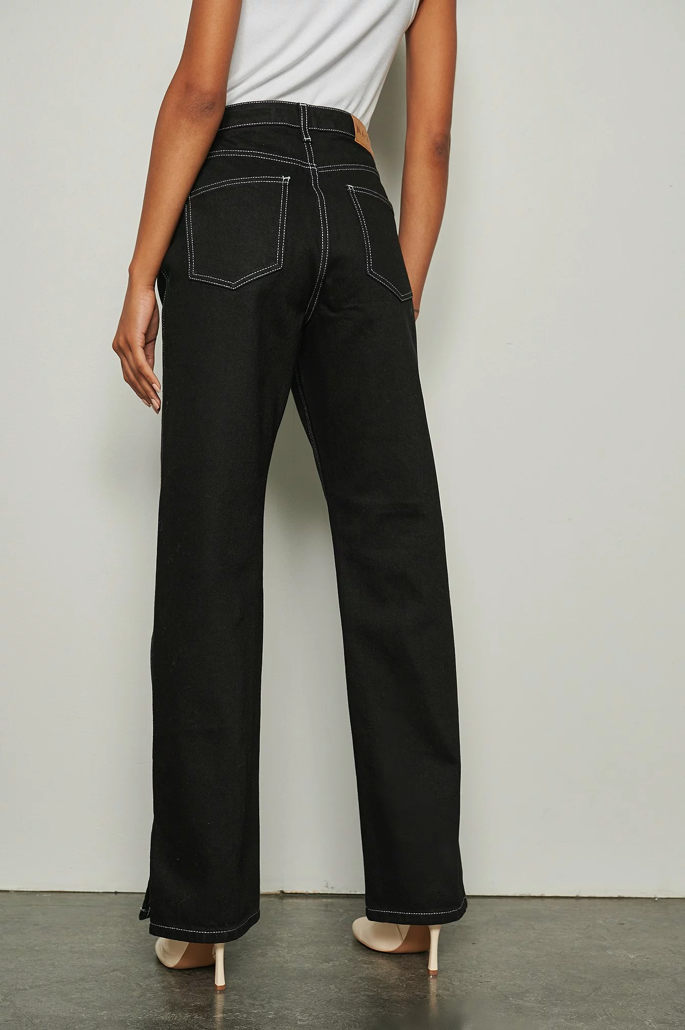 NA-KD Trend High Waist Straight Side Slit Jeans - Image 14