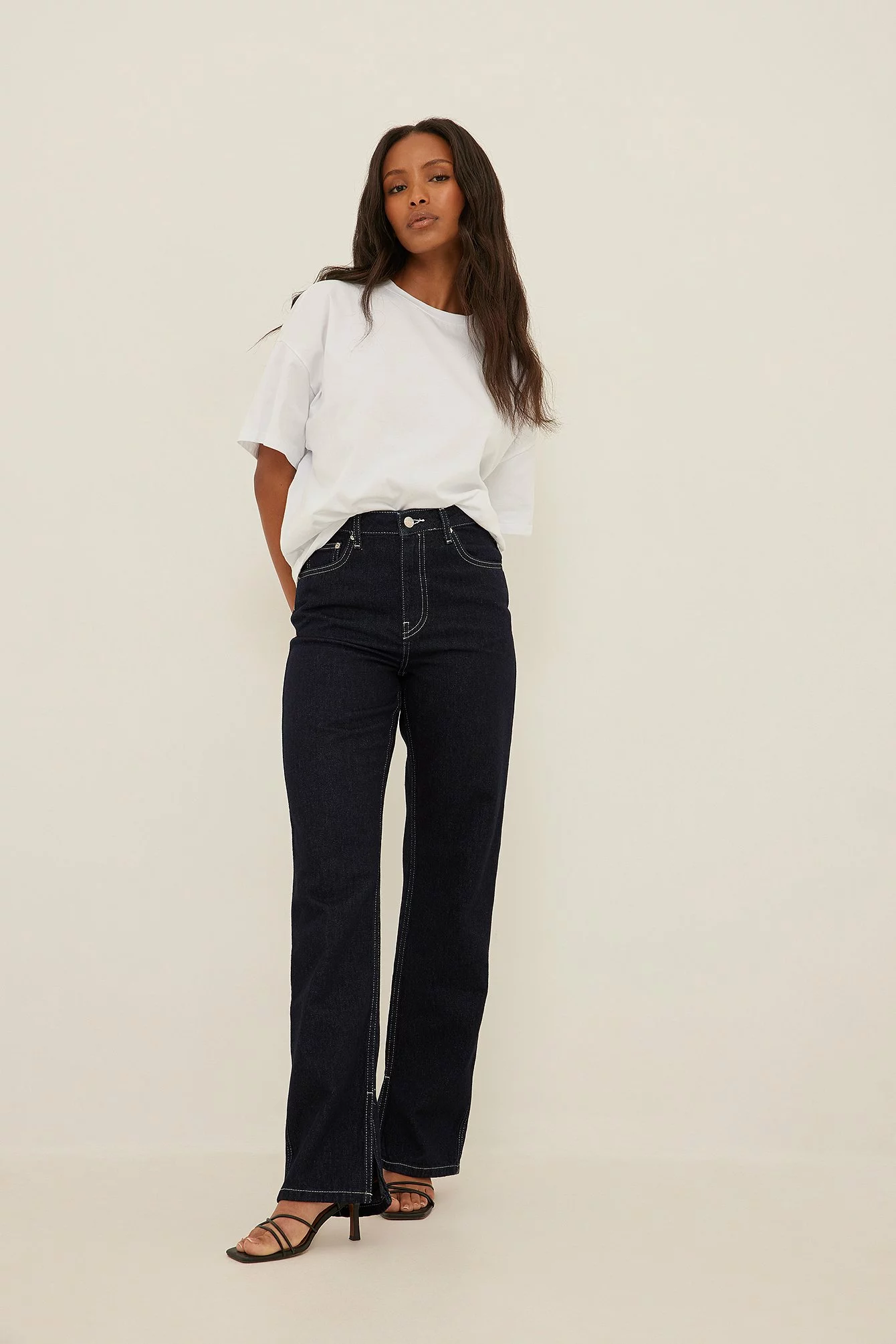 NA-KD Trend High Waist Straight Side Slit Jeans