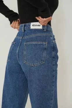 Amalie Star X NA-KD High Waist Straight Fit Denim