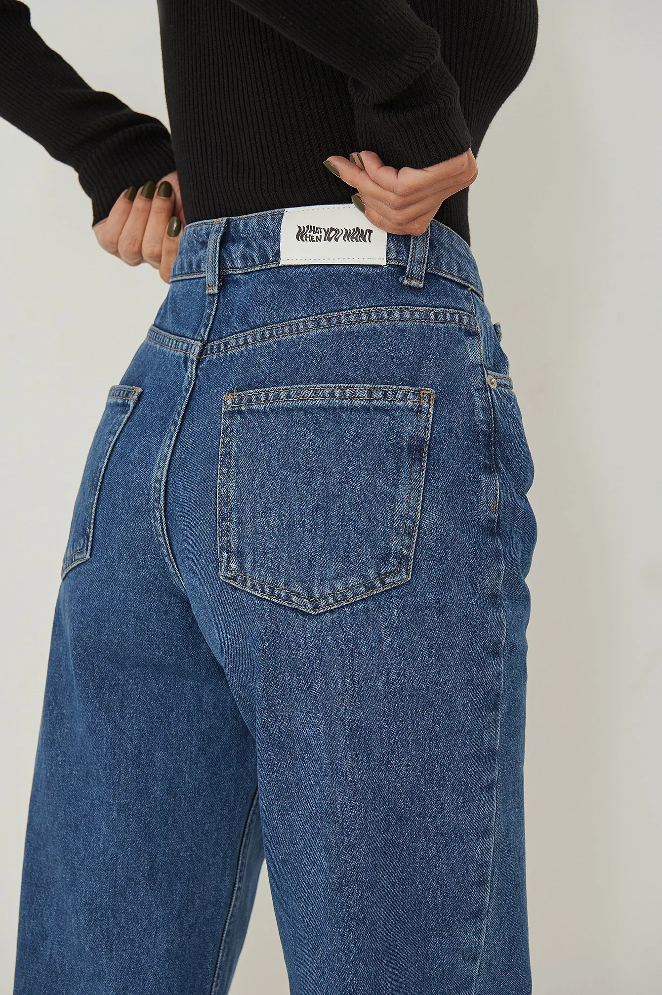Amalie Star X NA-KD High Waist Straight Fit Denim