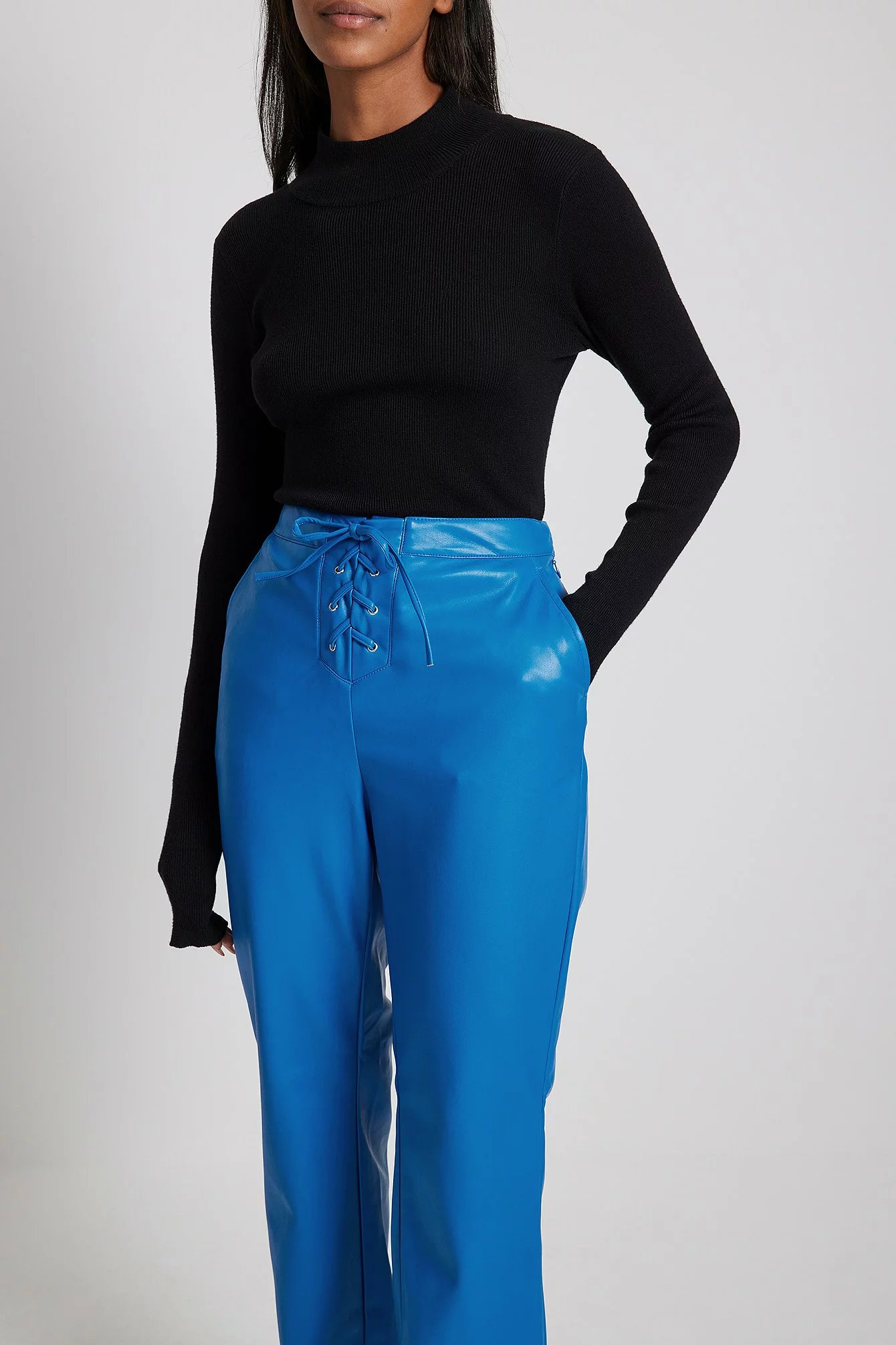 NA-KD Trend Lace-Up PU Pants - Image 7