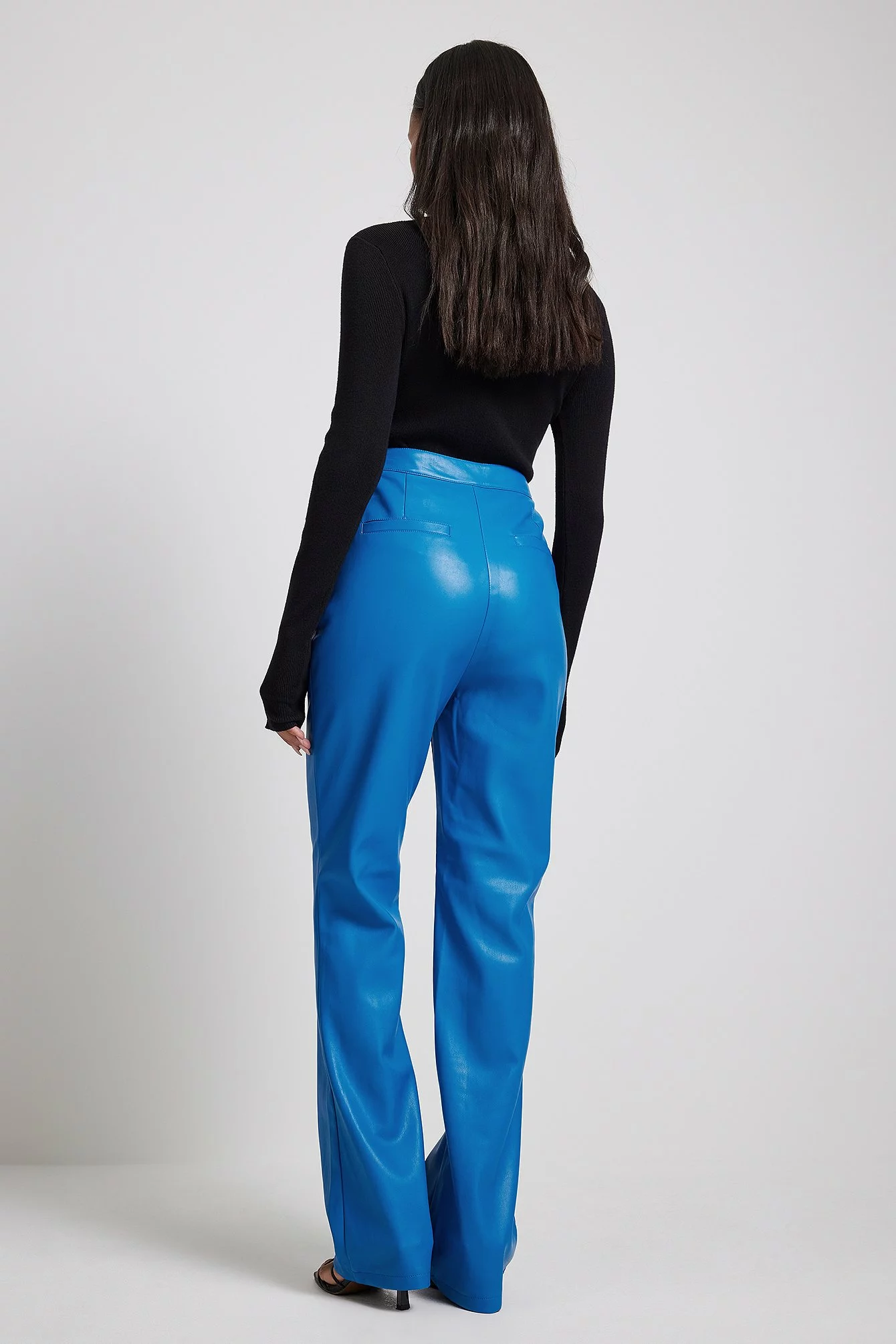 NA-KD Trend Lace-Up PU Pants - Image 6