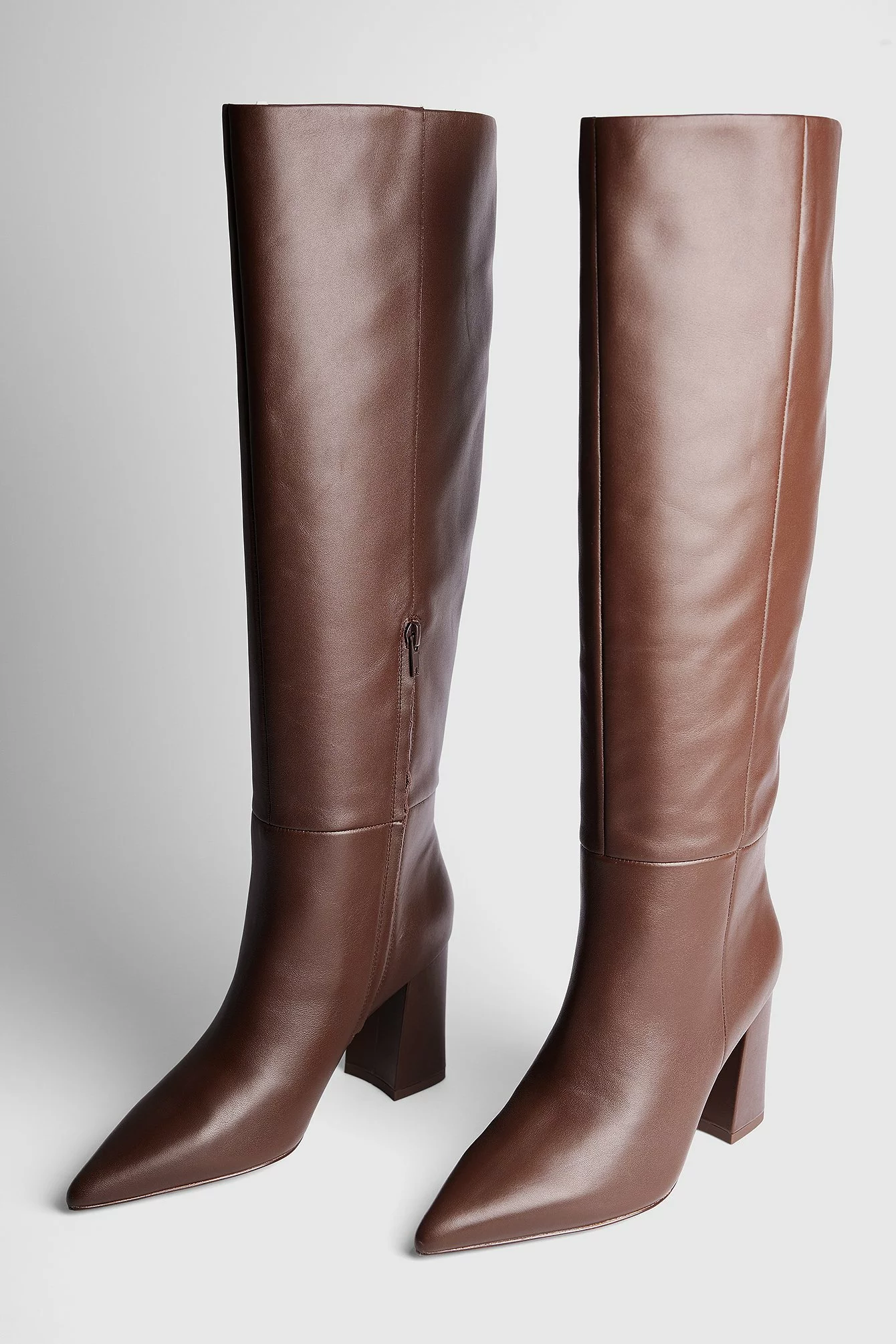 NA-KD Shoes Leather Pointy Block Heel Boots - Image 6