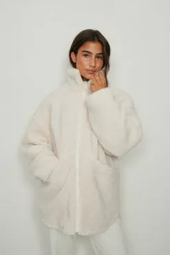 NA-KD Trend Long Zipped Teddy Jacket