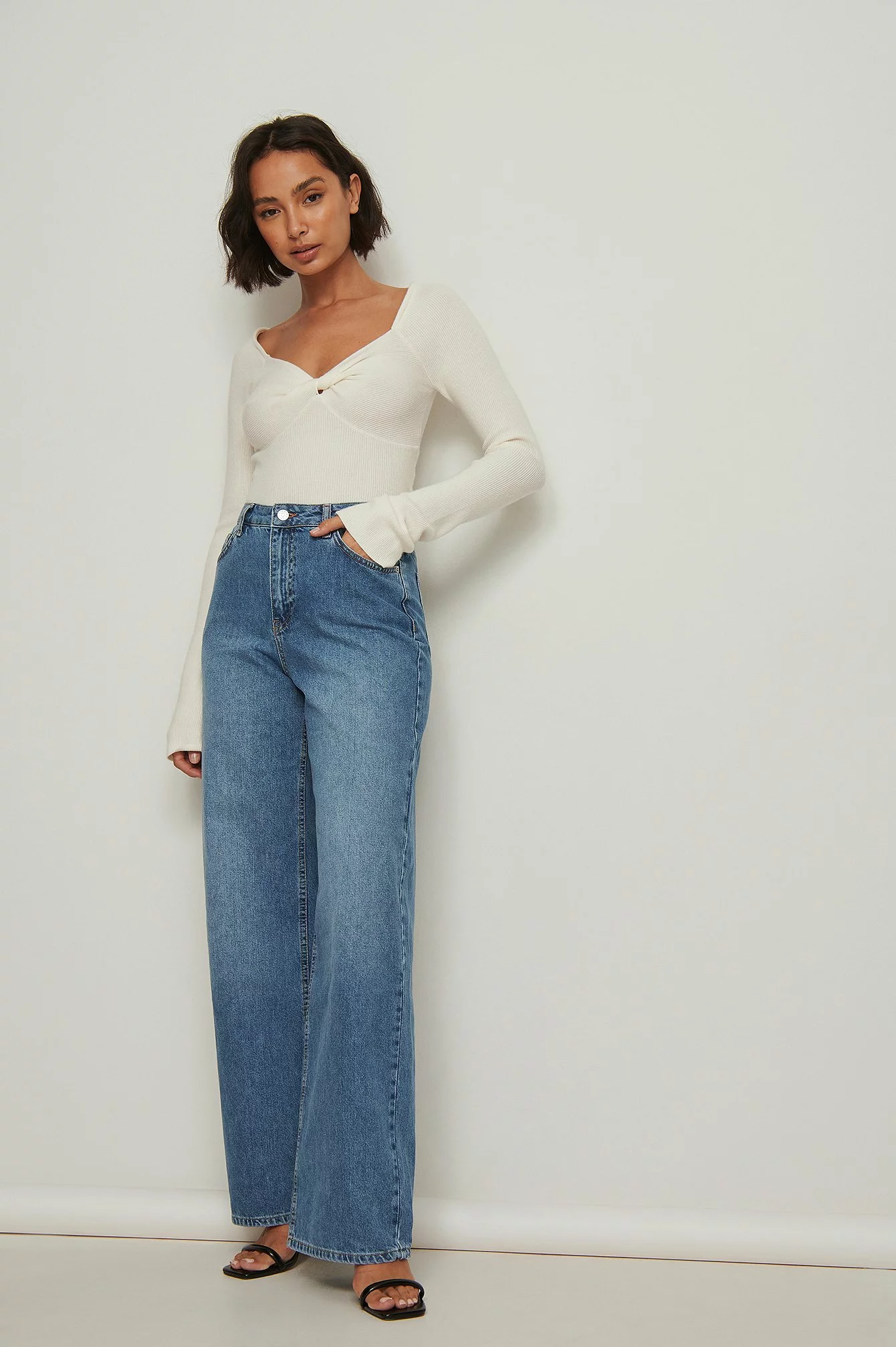 Amaka Hamelijnck X NA-KD Loose Fit Denim