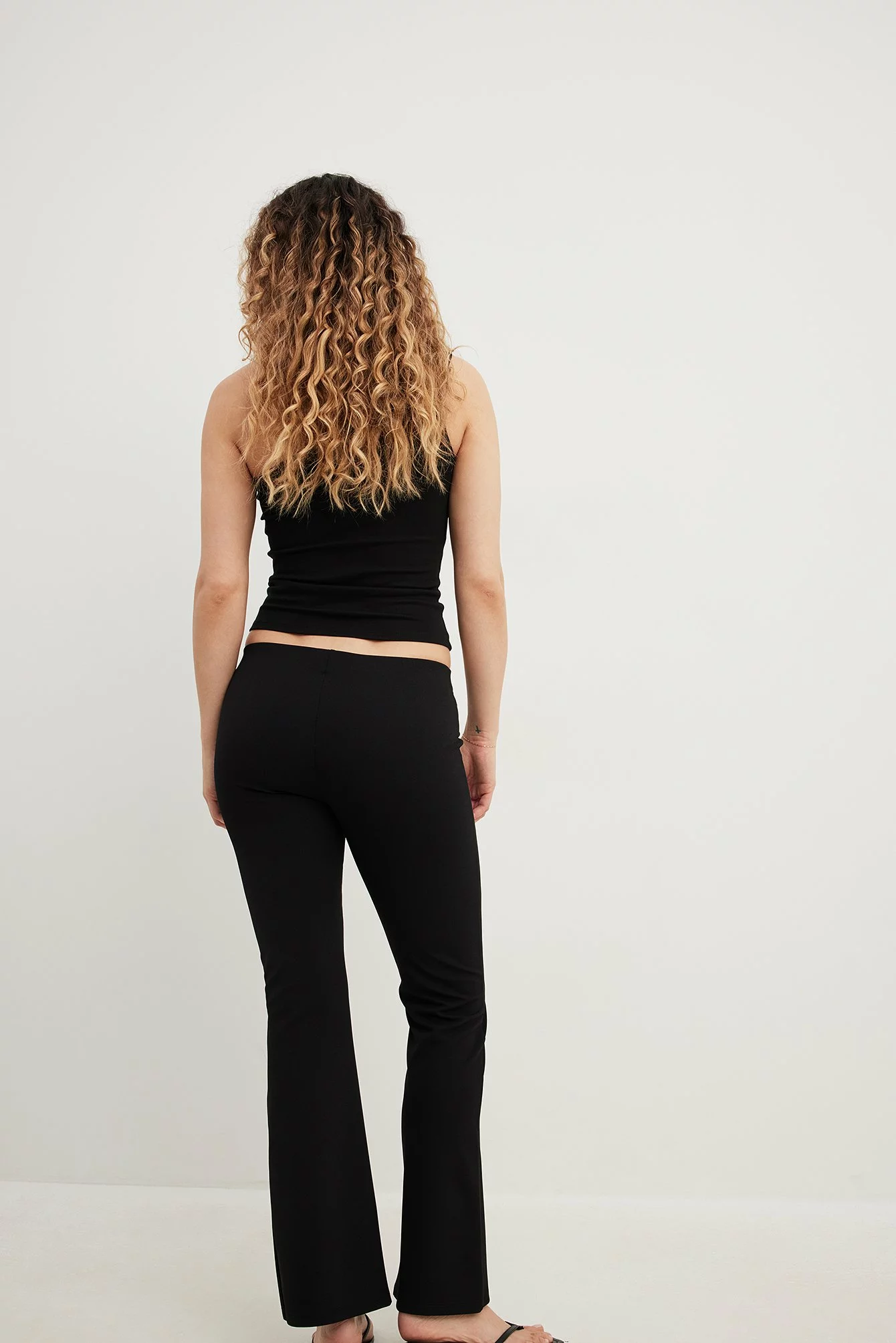 NA-KD Low Waist Jersey Pants - Image 2