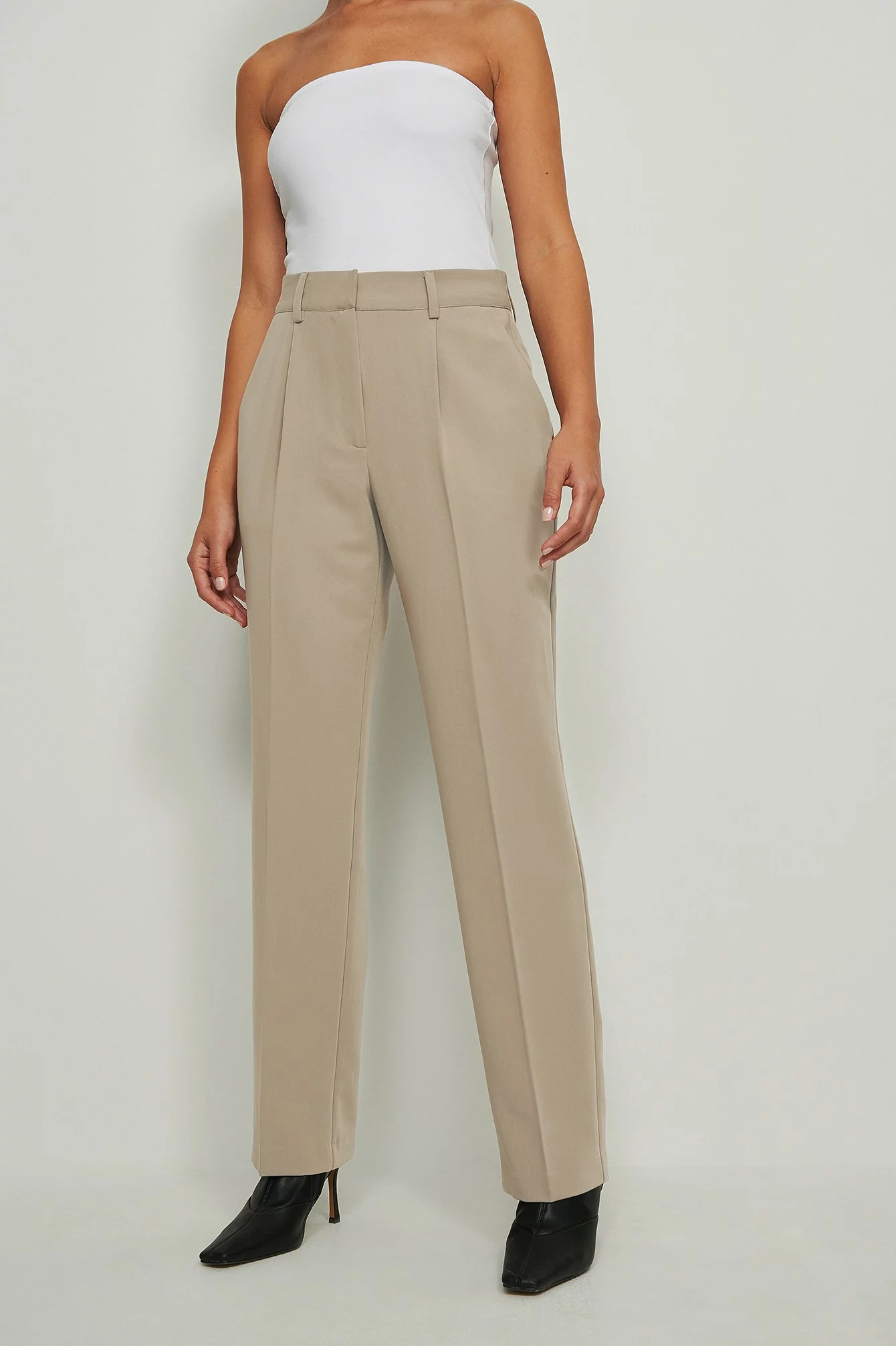 NA-KD Mid Rise Suit Pants - Image 13