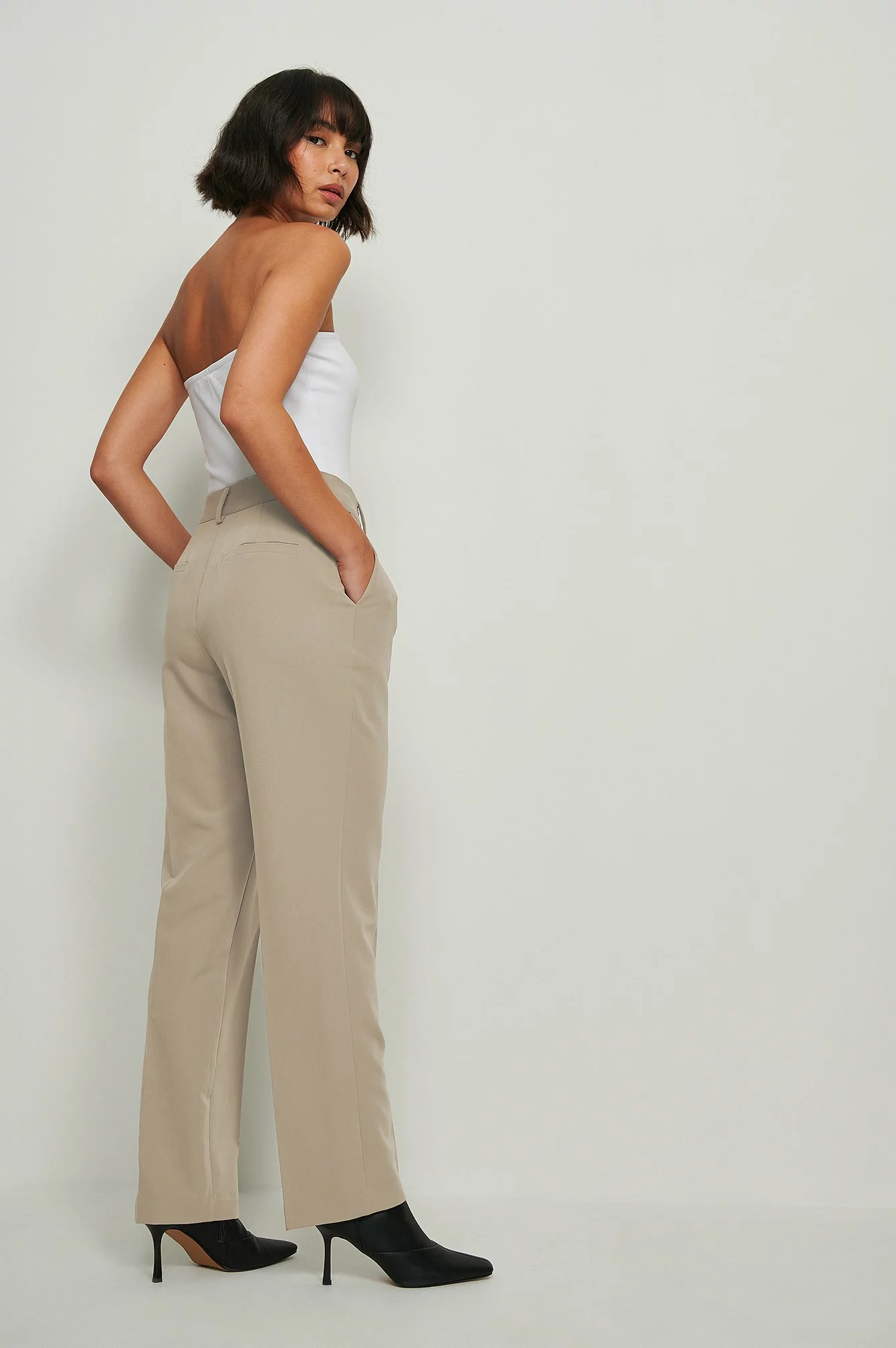 NA-KD Mid Rise Suit Pants - Image 14