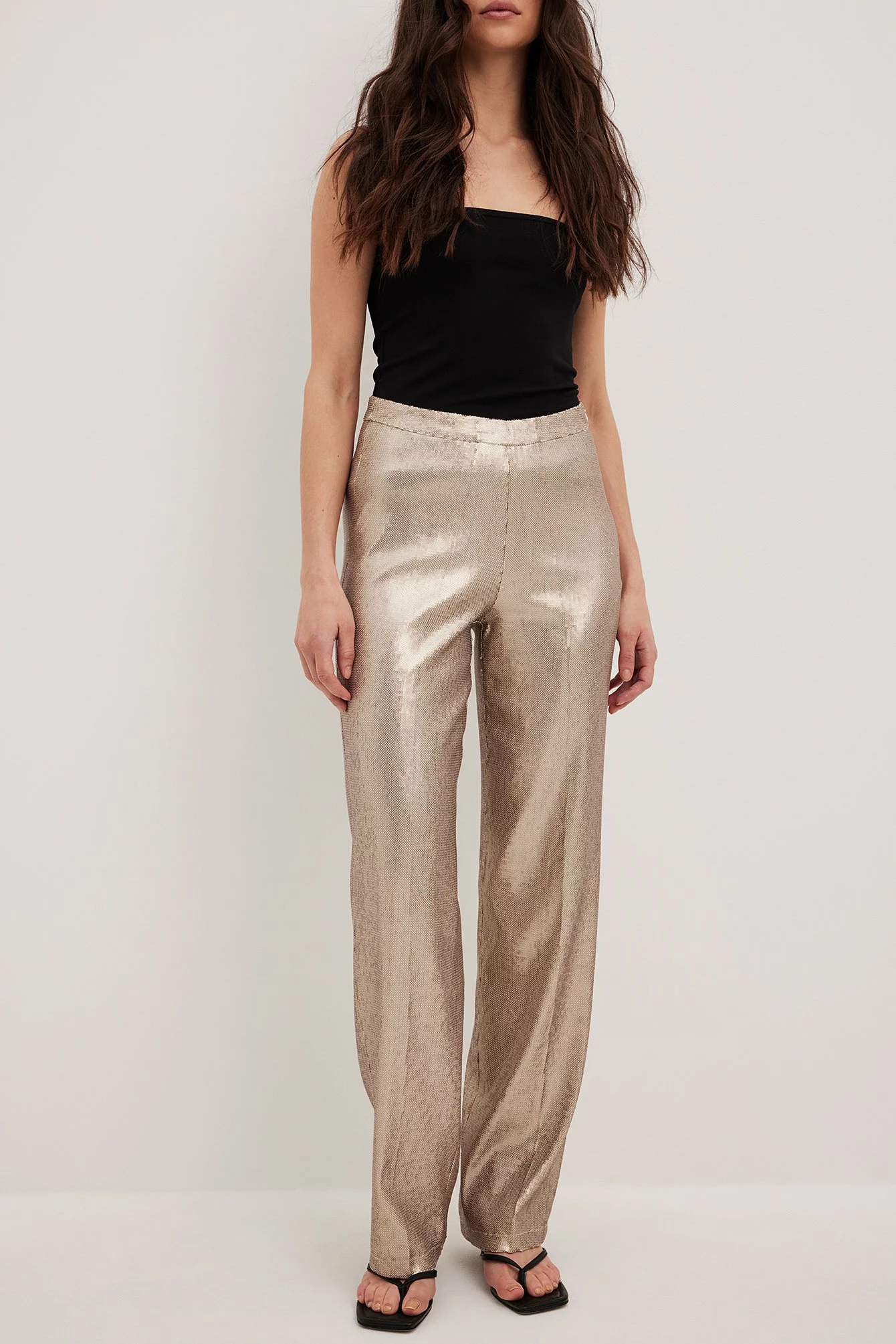 NA-KD Mid Waist Loose Sequin Pants - Image 4
