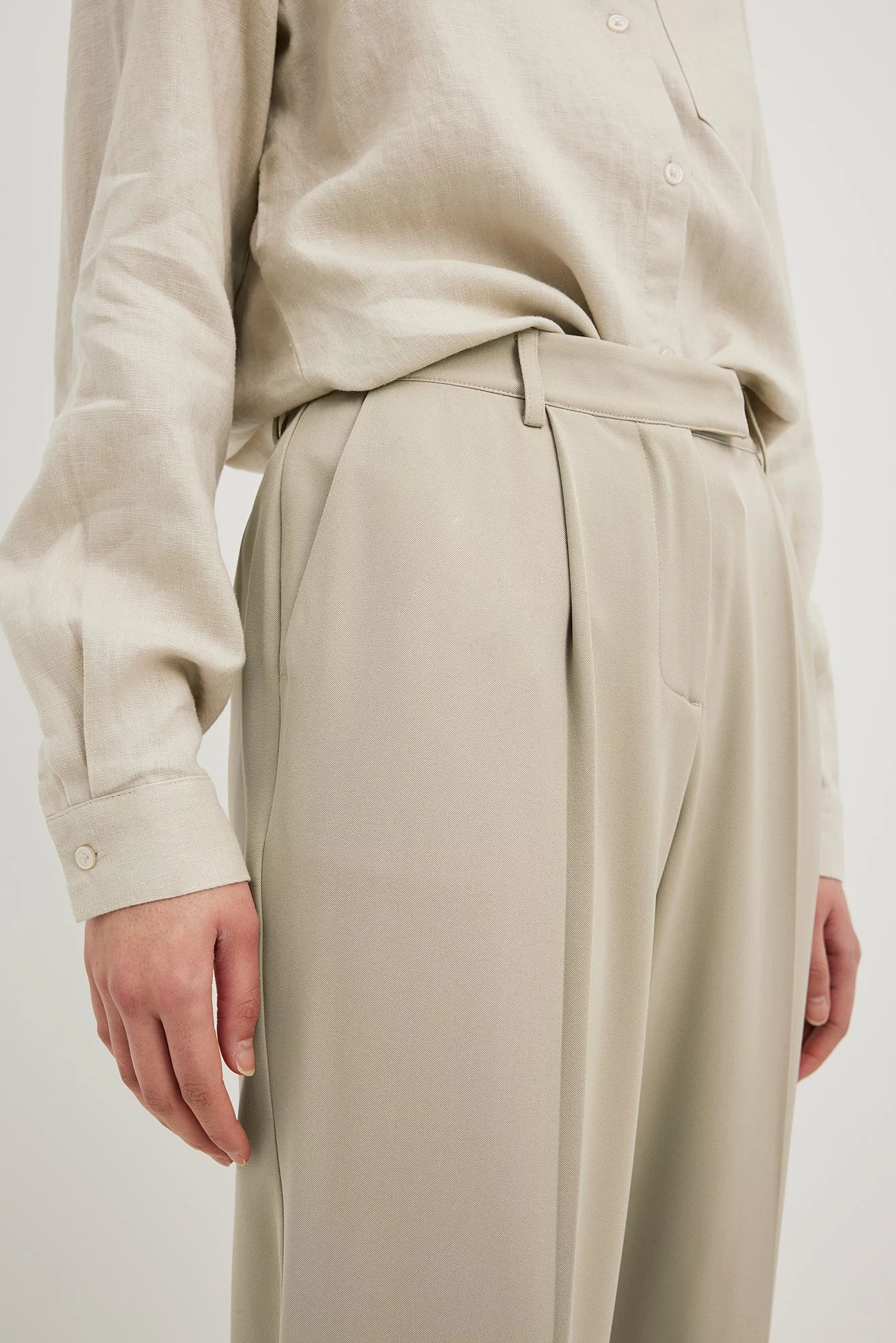 NA-KD Party Mid Waist Straight Leg Suit Pants - Image 13