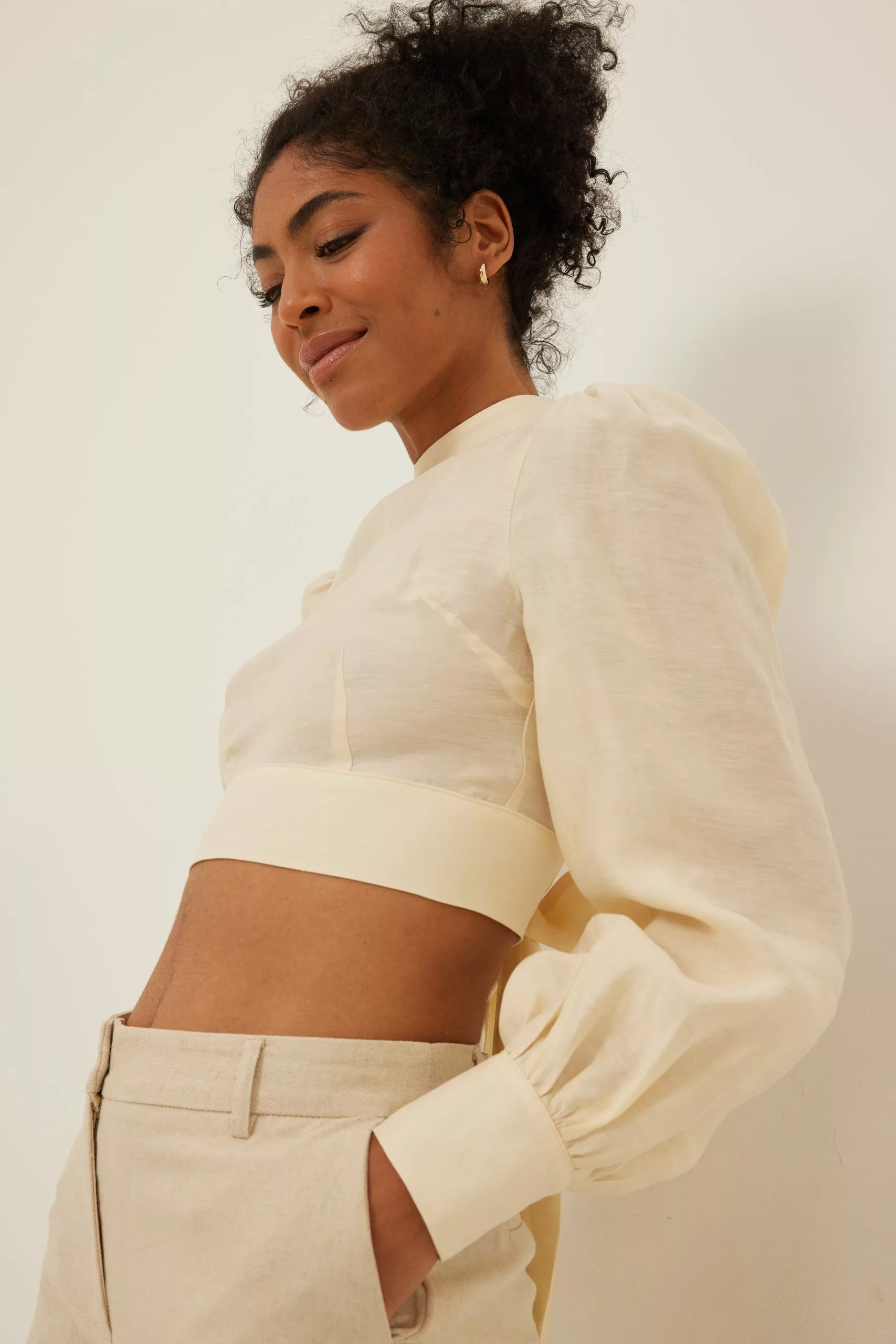 NA-KD Open Back Linen Blend Blouse - Image 2