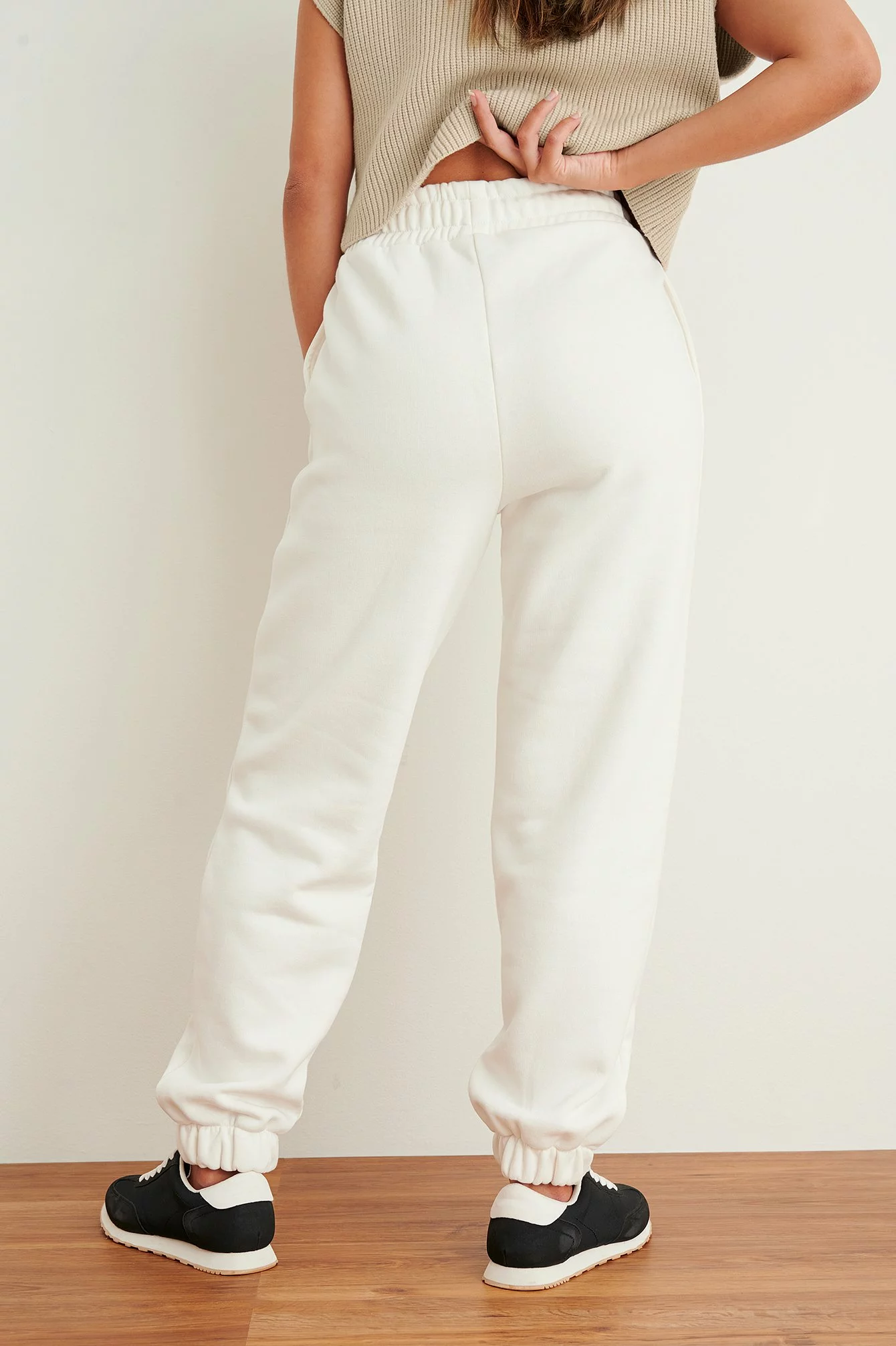 NA-KD Basic Brushed Drawstring Sweatpants - Image 12