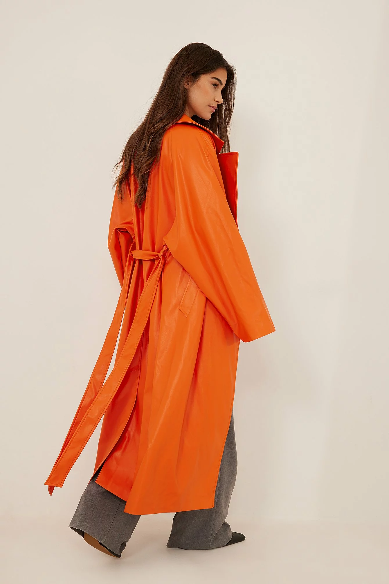 NA-KD Trend Oversized PU Trench Coat - Image 20