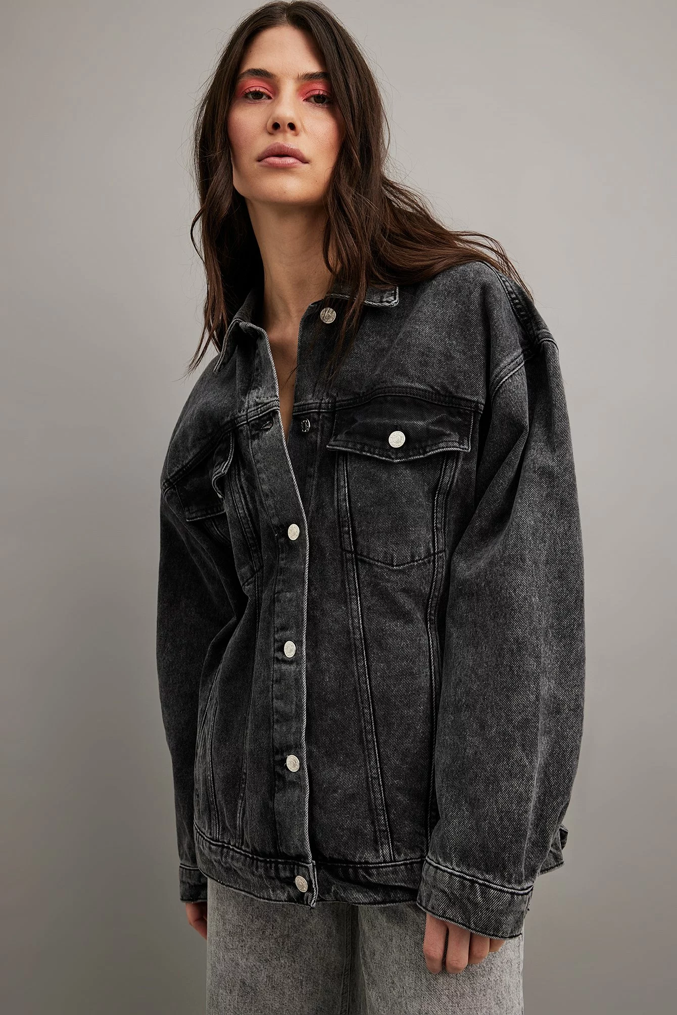 NA-KD Oversized Classic Denim Jacket - Image 13