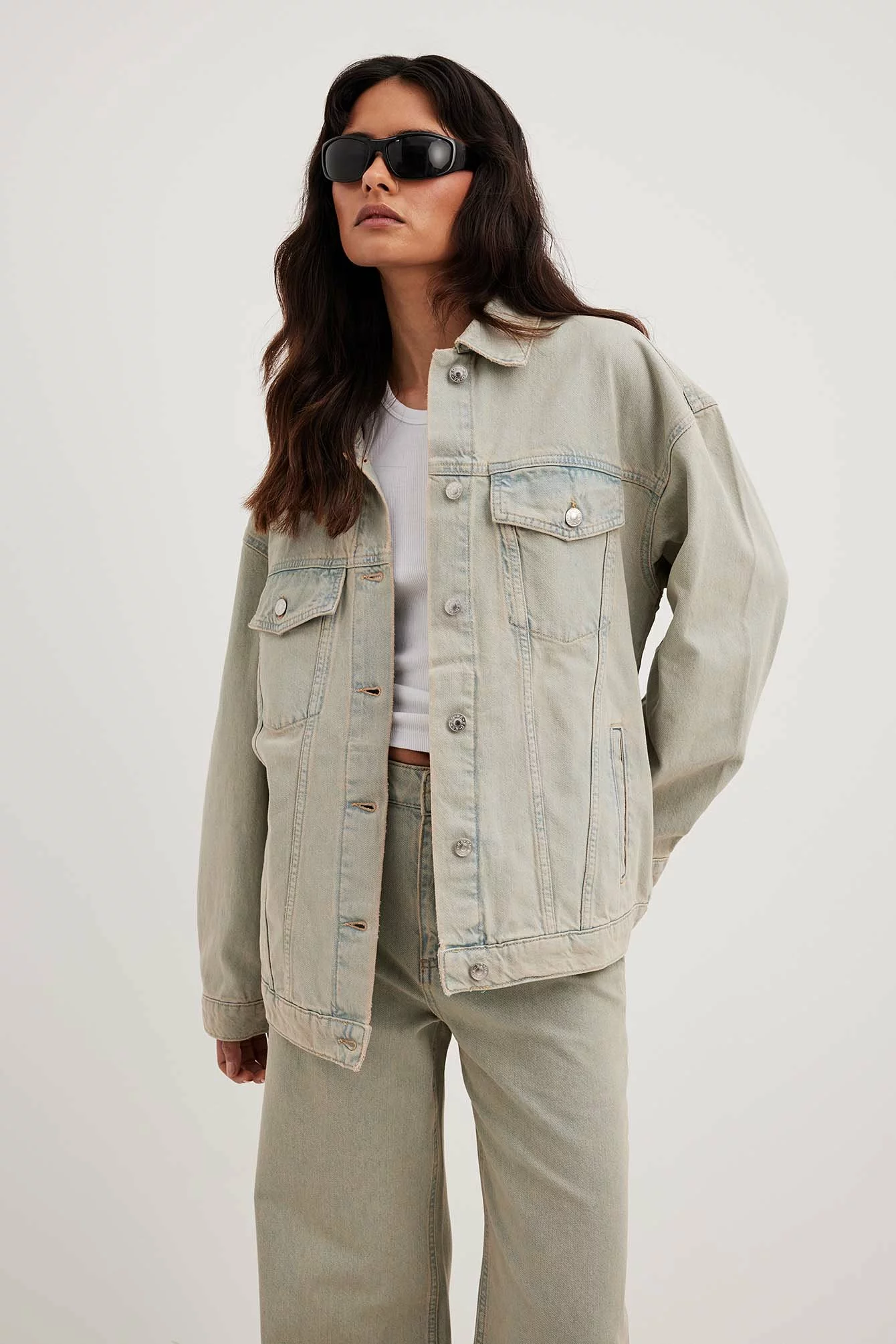 NA-KD Oversized Classic Denim Jacket - Image 14