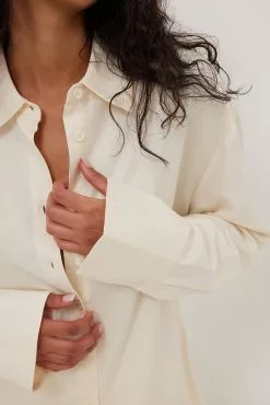 Lojsan Wallin X NA-KD Oversized Flowy Shirt