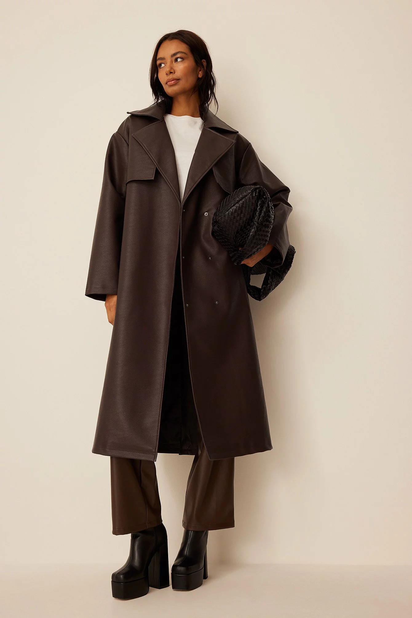 NA-KD Trend Oversized PU Trenccoat - Image 2