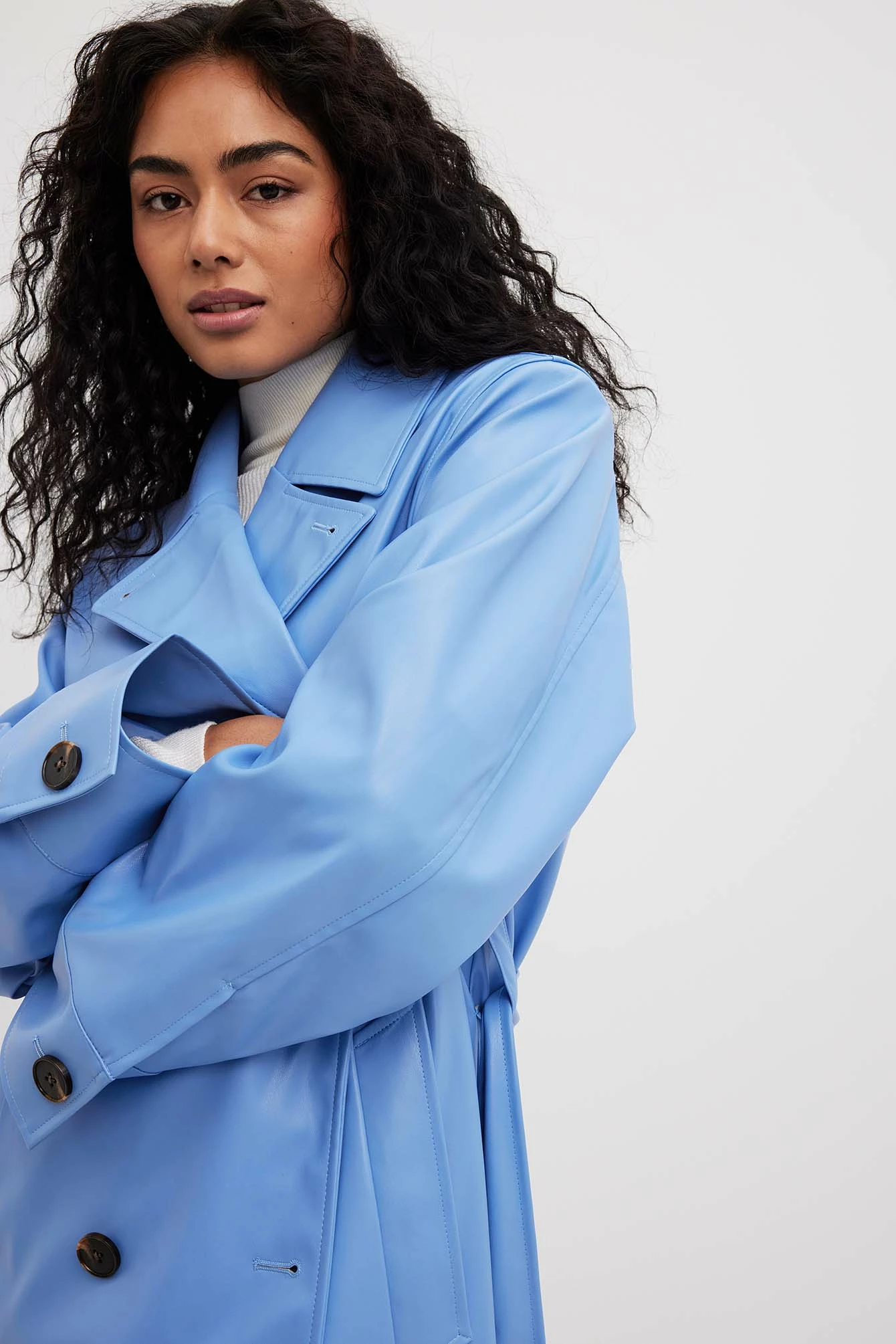 NA-KD Trend Padded Shoulder Pu Trench - Image 15