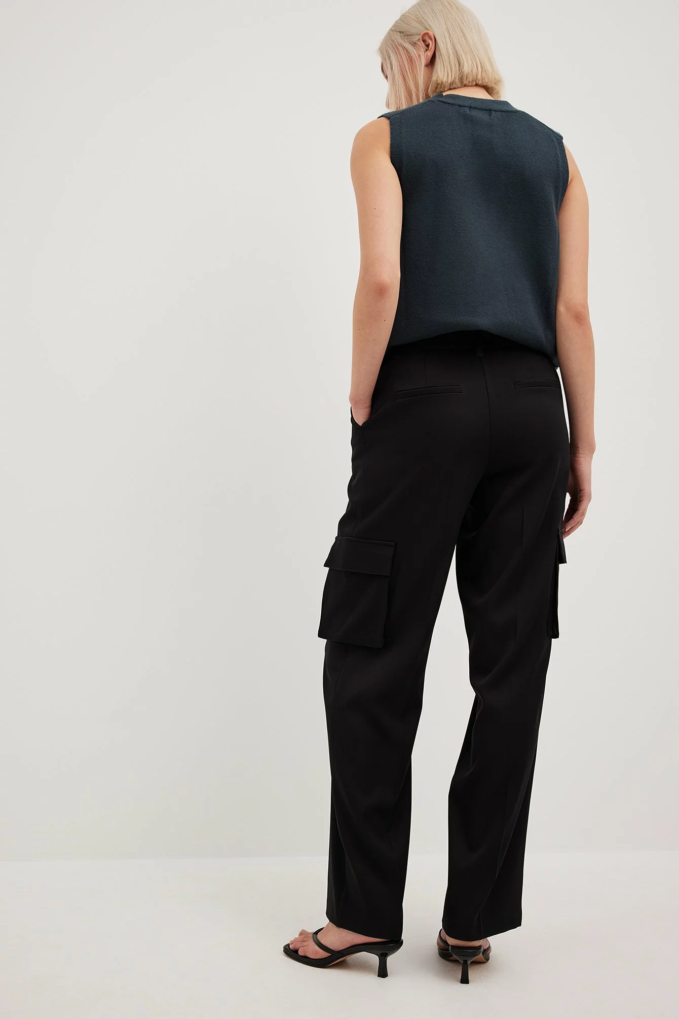 NA-KD Trend Pleat Detail Cargo Suit Pants - Image 8
