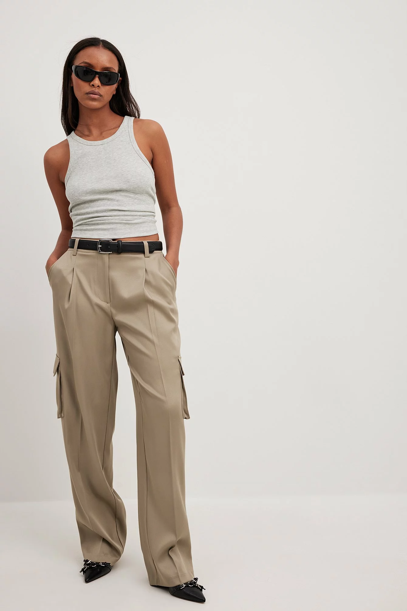 NA-KD Trend Pleat Detail Cargo Suit Pants - Image 2