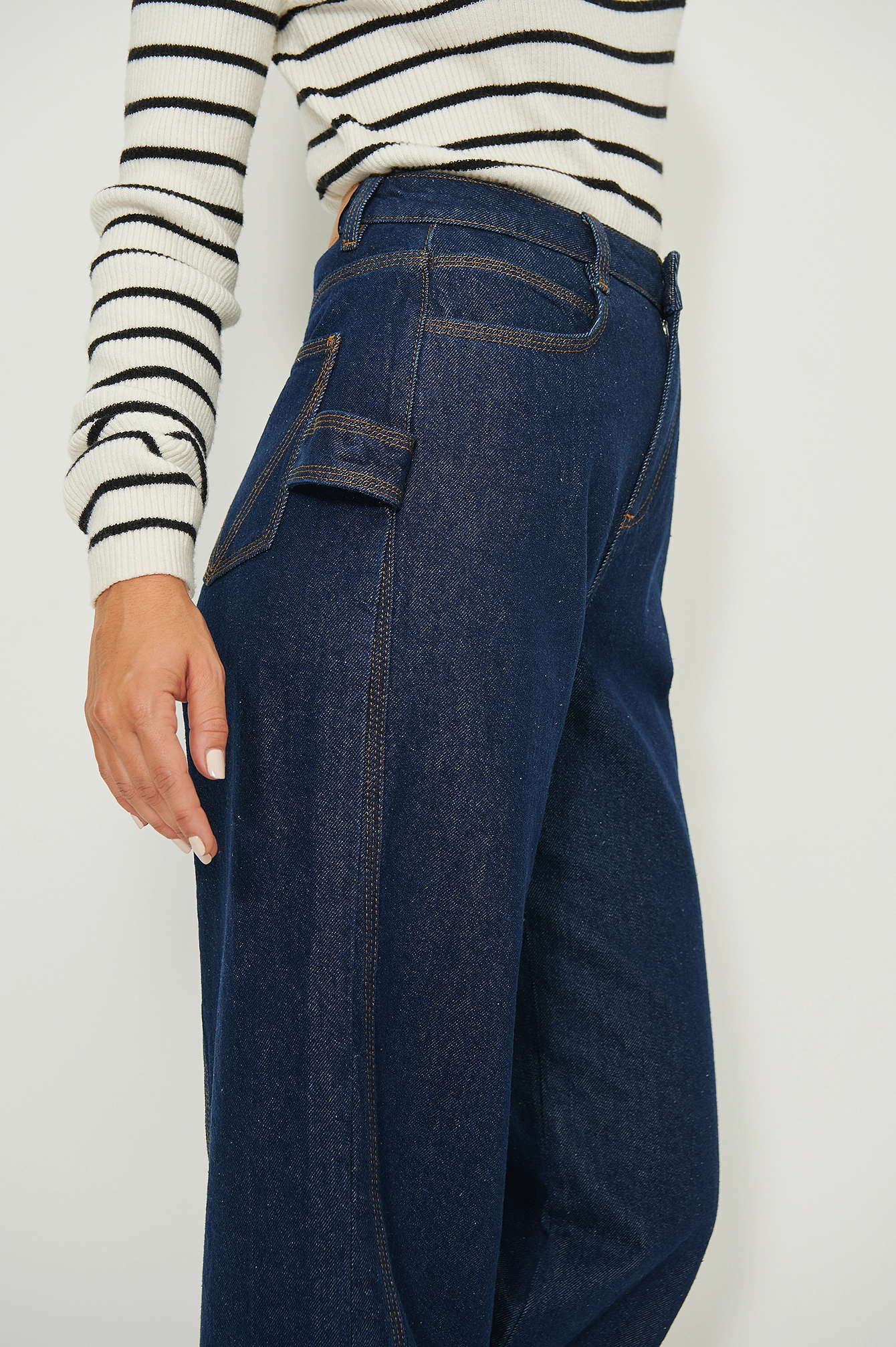 NA-KD Trend Pocket Detail Baggy Denim - Image 8