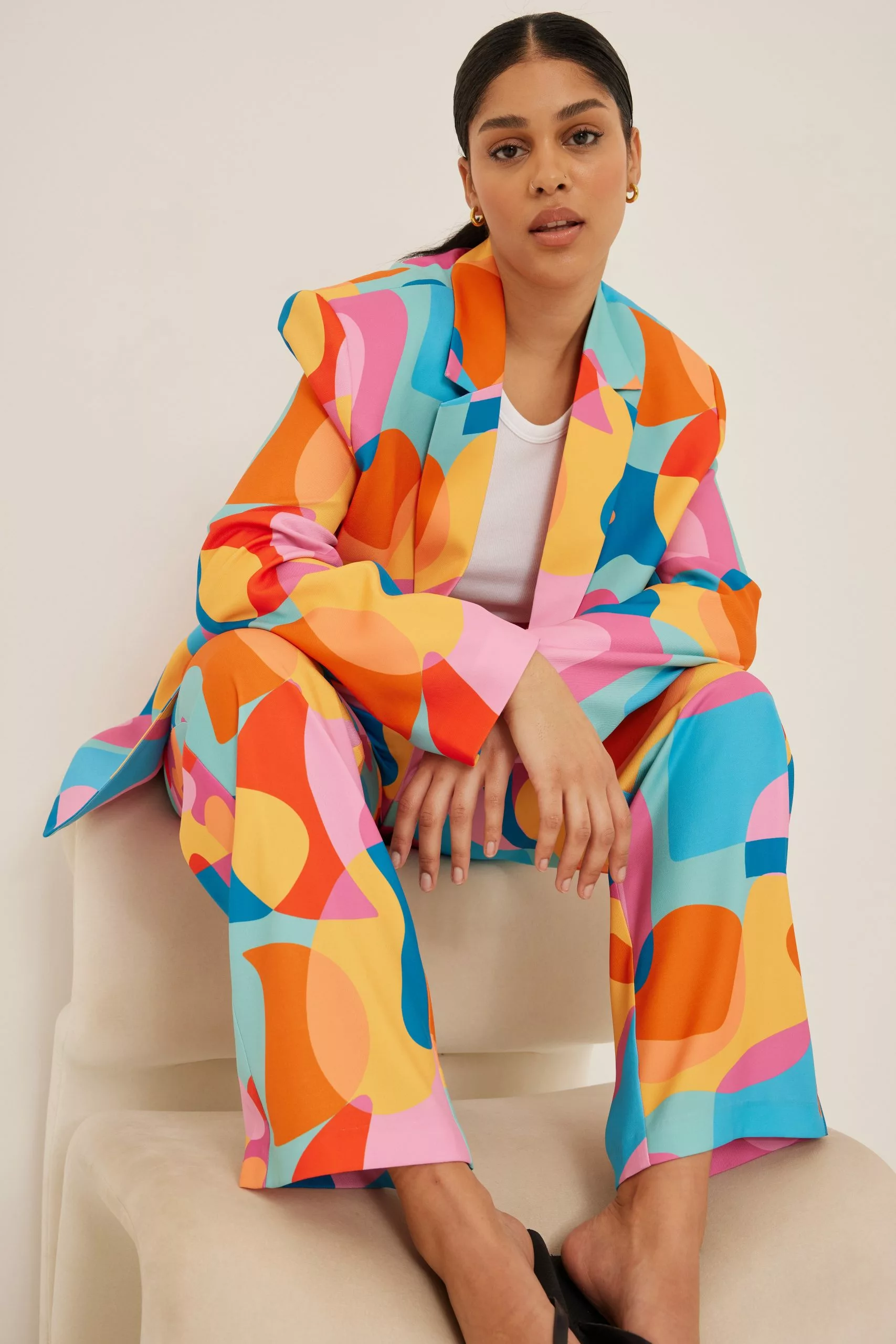 NA-KD Trend Recycled Printed Mid Rise Wide Suit Pants - Image 8