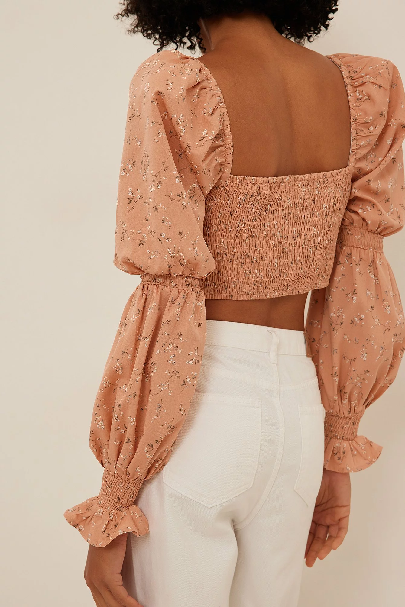 NA-KD Printed Tie Front Blouse - Image 2