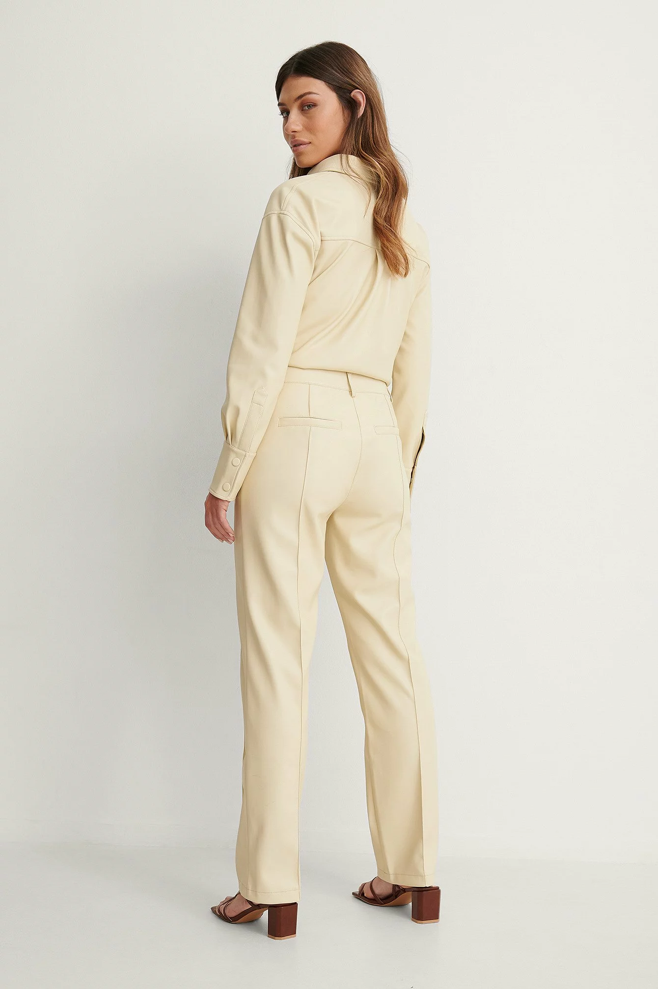 NA-KD Trend Pu Mid Rise Pants - Image 8