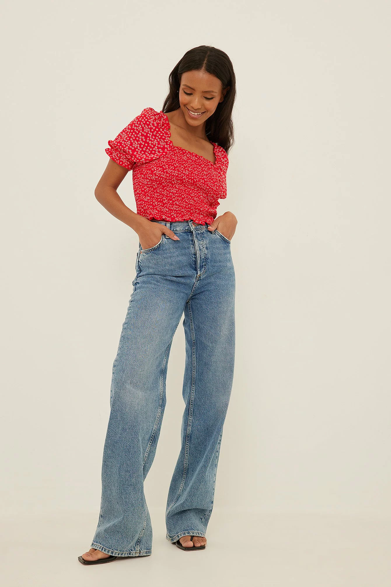 NA-KD Boho Cropped Puff Sleeve Smocked Top - Image 4