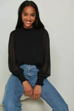 NA-KD Boho Recycled Dobby Smocked Frill Neck Blouse