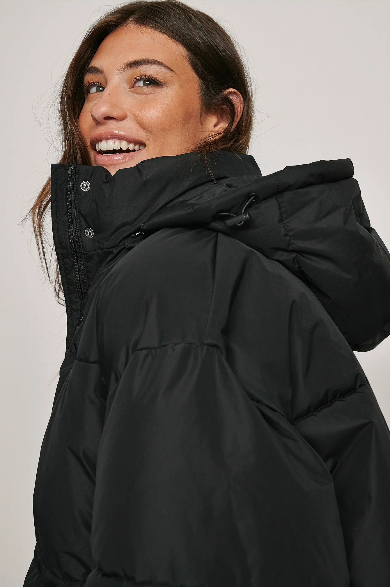 NA-KD Trend Recycled Waist Drawstring Padded Jacket - Image 4