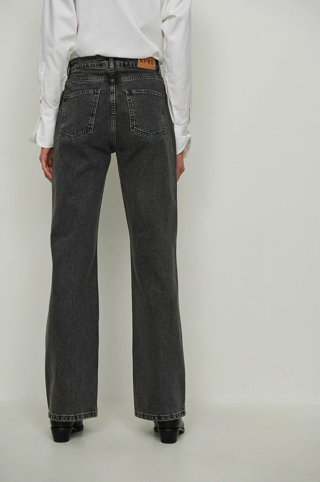 NA-KD Trend Relaxed Full Length Jeans - Image 17