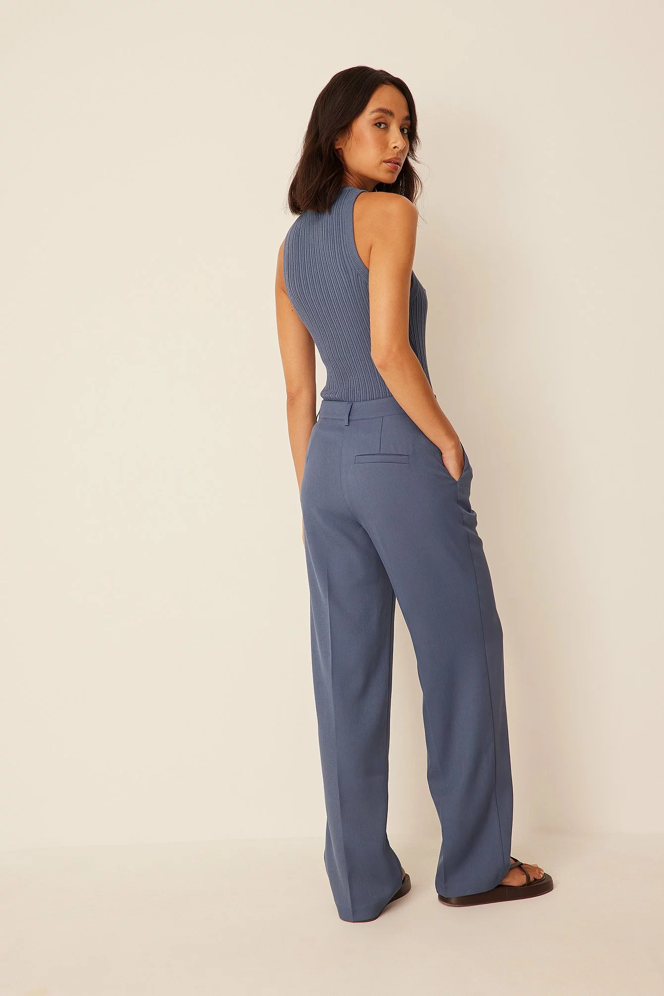 Klara Montes X NA-KD Relaxed Suit Trousers - Image 7