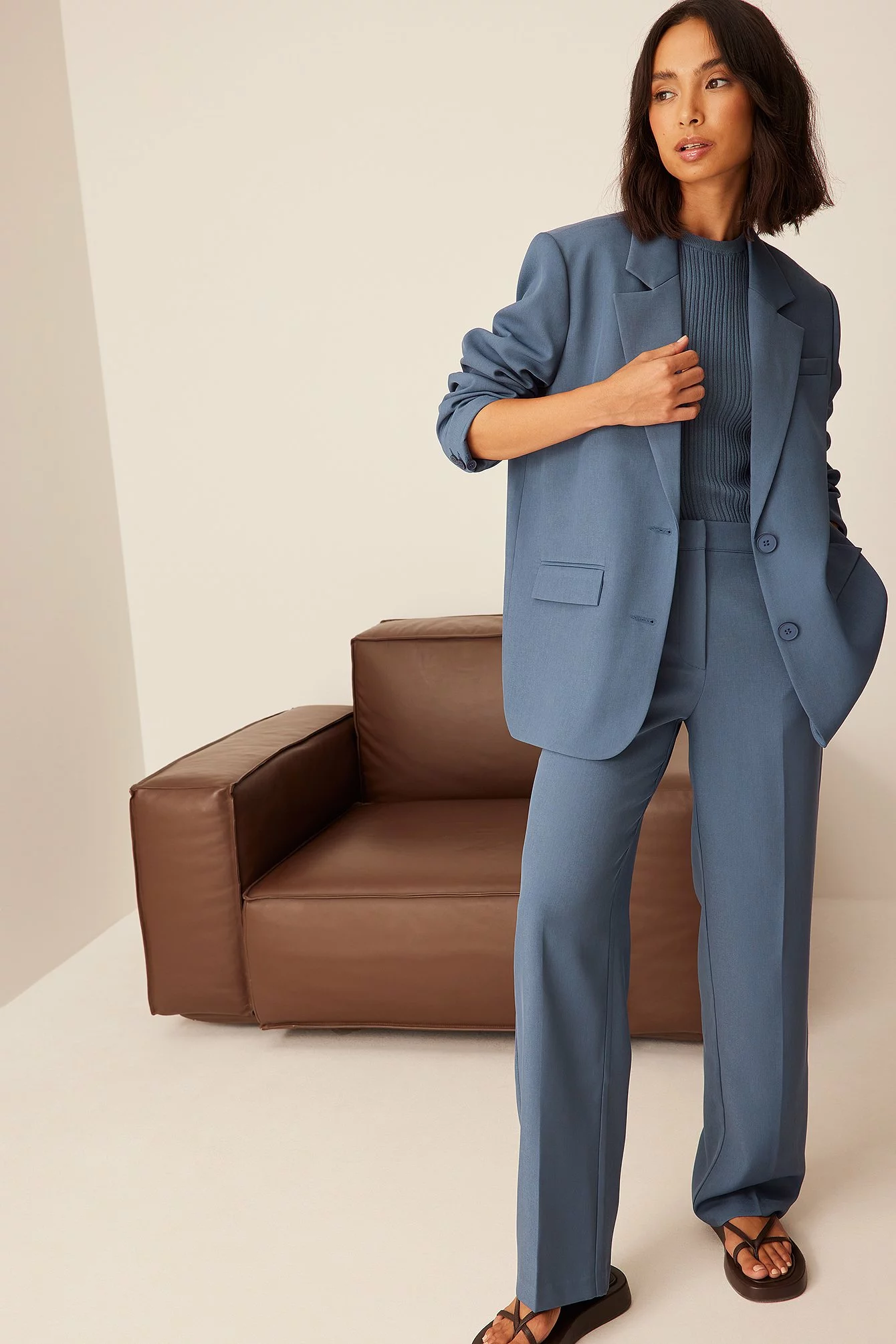 Klara Montes X NA-KD Relaxed Suit Trousers - Image 6