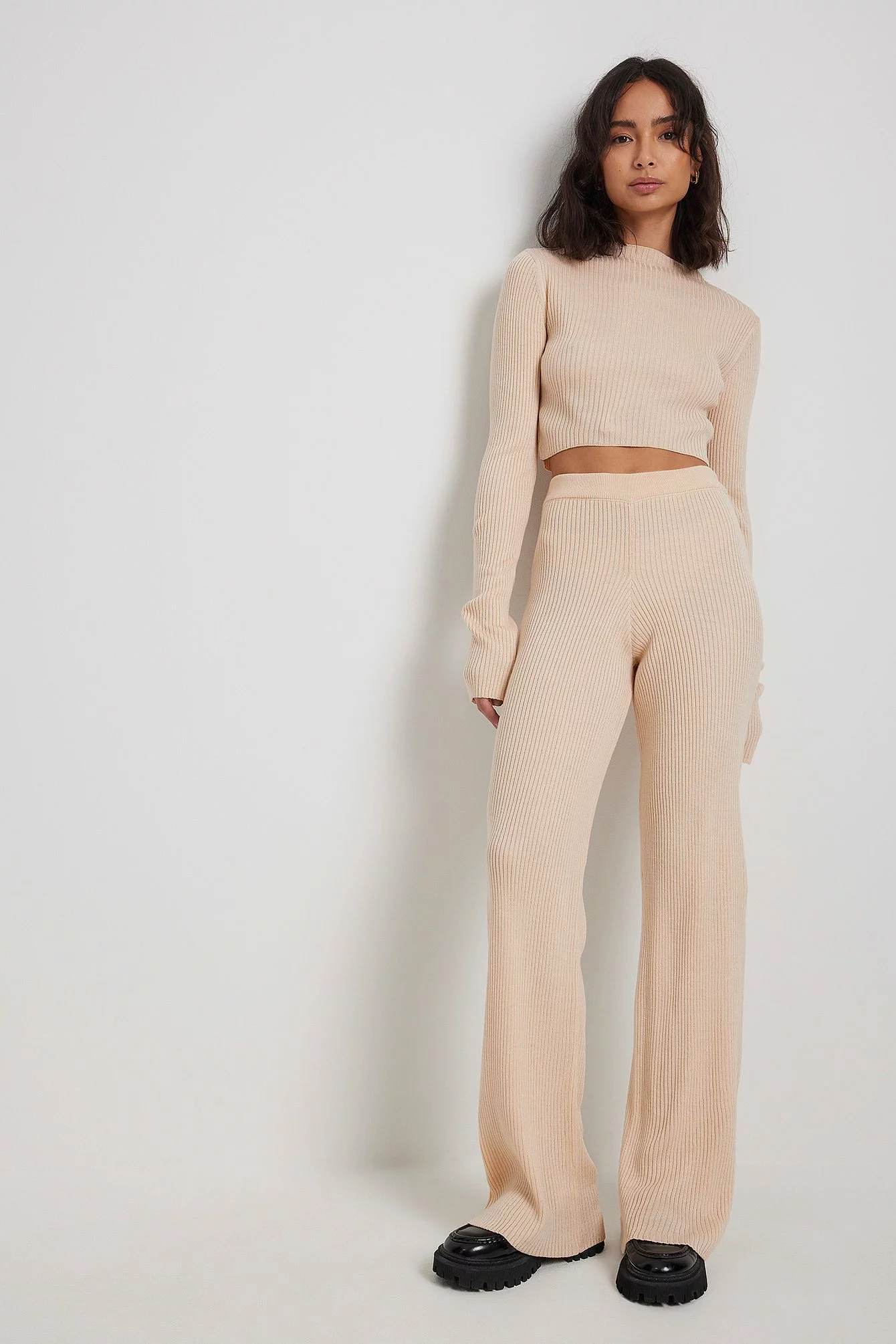 Angelica Blick X NA-KD Ribbed Waistband Trousers - Image 6