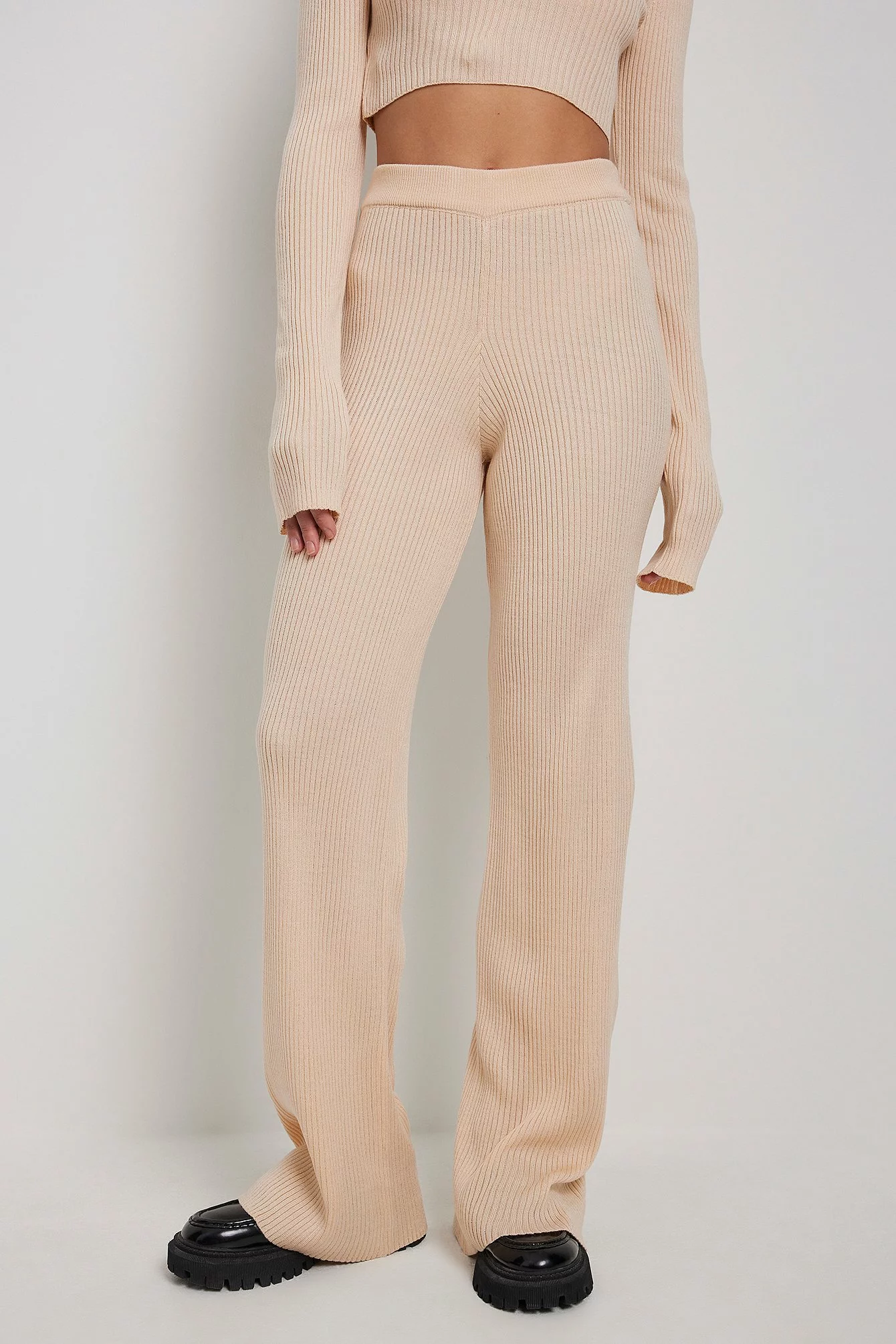 Angelica Blick X NA-KD Ribbed Waistband Trousers - Image 8