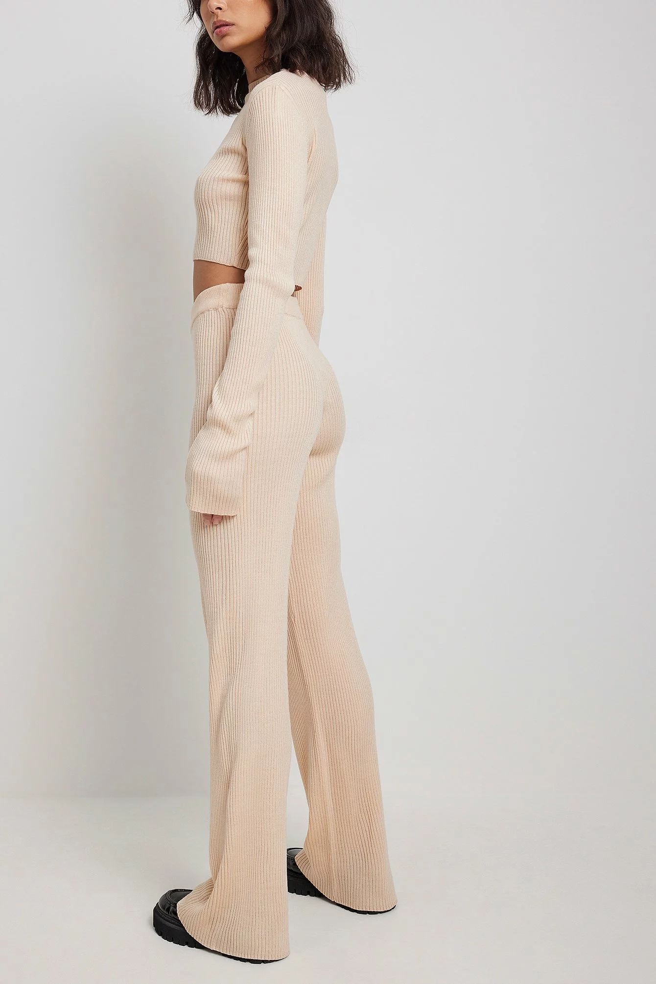 Angelica Blick X NA-KD Ribbed Waistband Trousers - Image 7