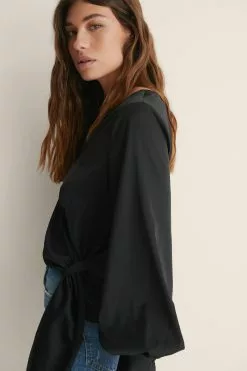 NA-KD Recycled Satin Overlap Top