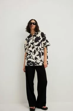 NA-KD Short Sleeve Printed Cotton Shirt