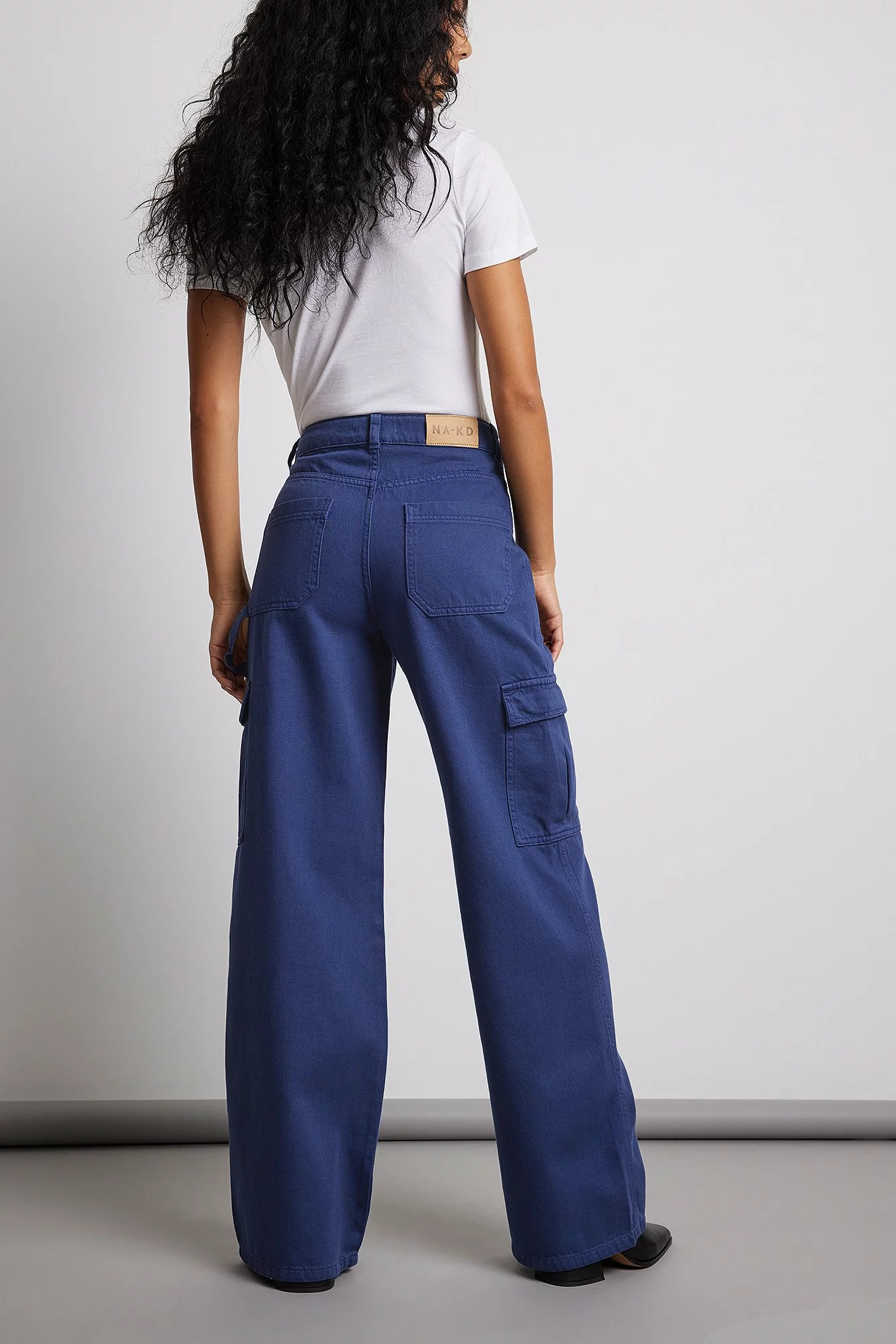 NA-KD Trend Side Pocket Straight Denim - Image 19