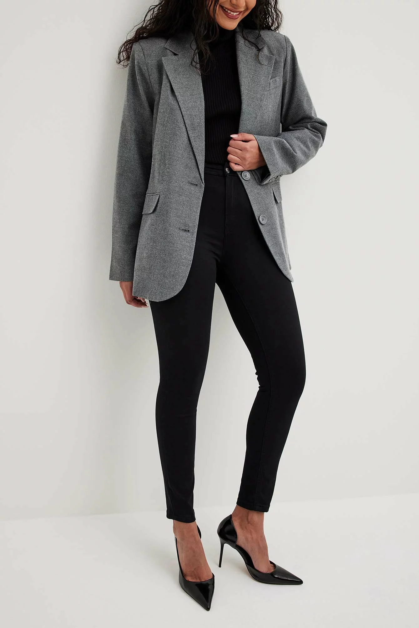 NA-KD Skinny High Waist Stretch Jeans - Image 3