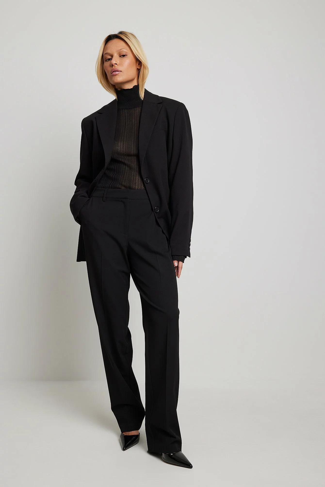 NA-KD Classic Straight Mid Waist Suit Pants - Image 3