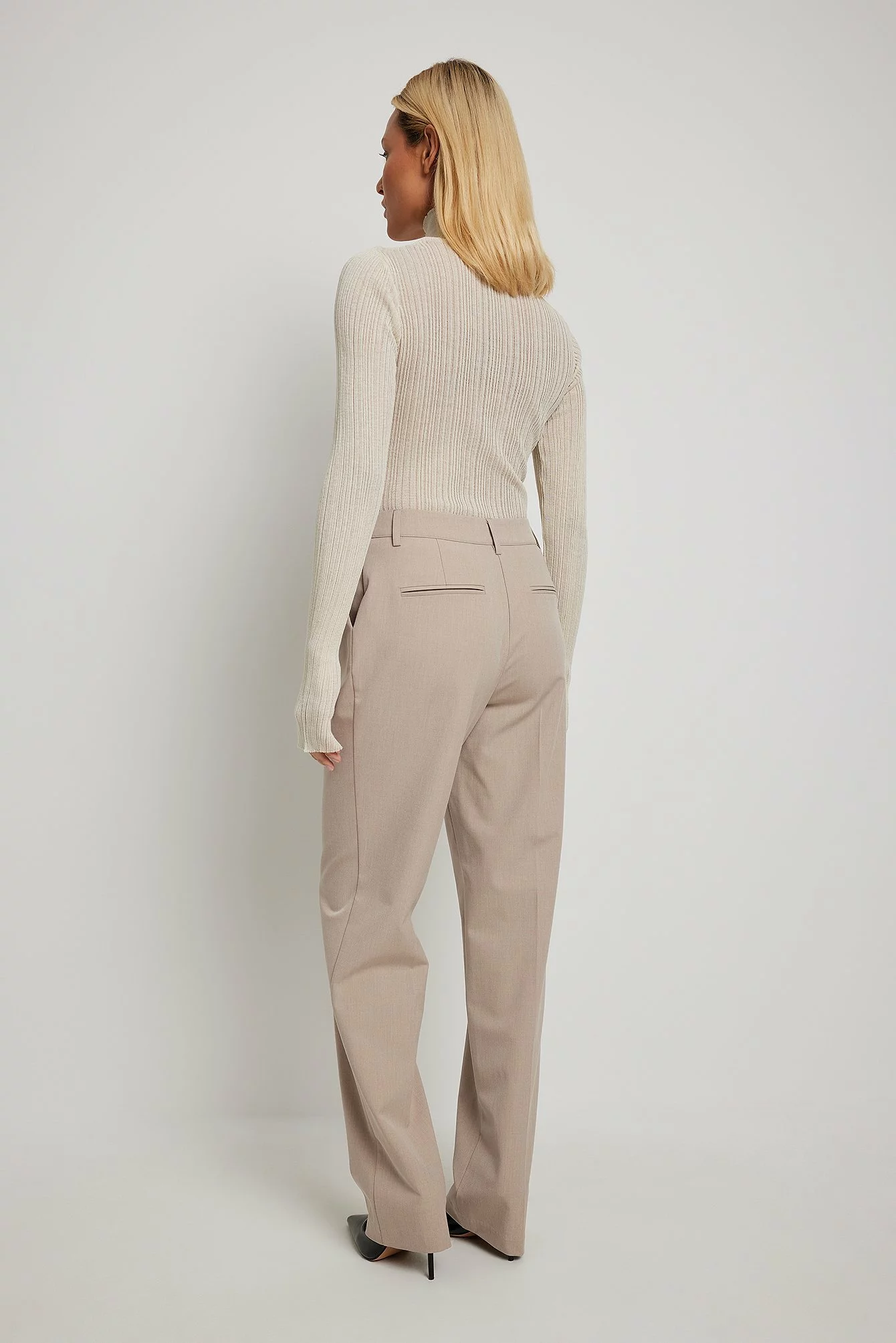 NA-KD Classic Straight Mid Waist Suit Pants - Image 7