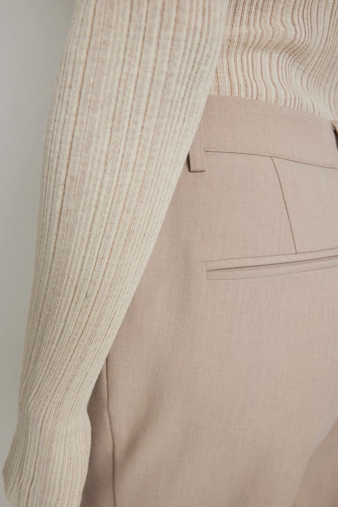 NA-KD Classic Straight Mid Waist Suit Pants - Image 9