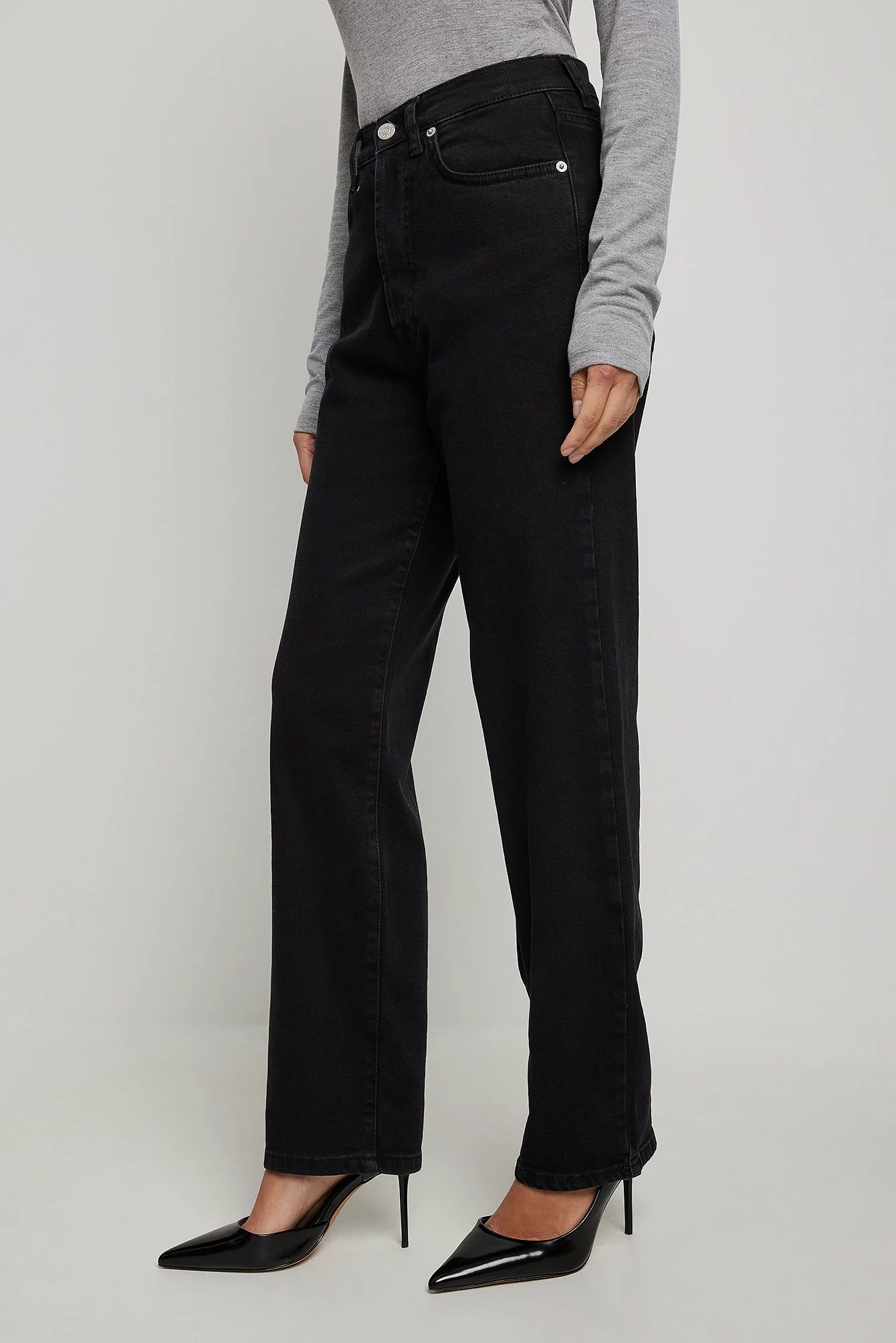 NA-KD Straight High Waist Jeans - Image 16