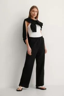 NA-KD Basic Straight Leg Sweatpants