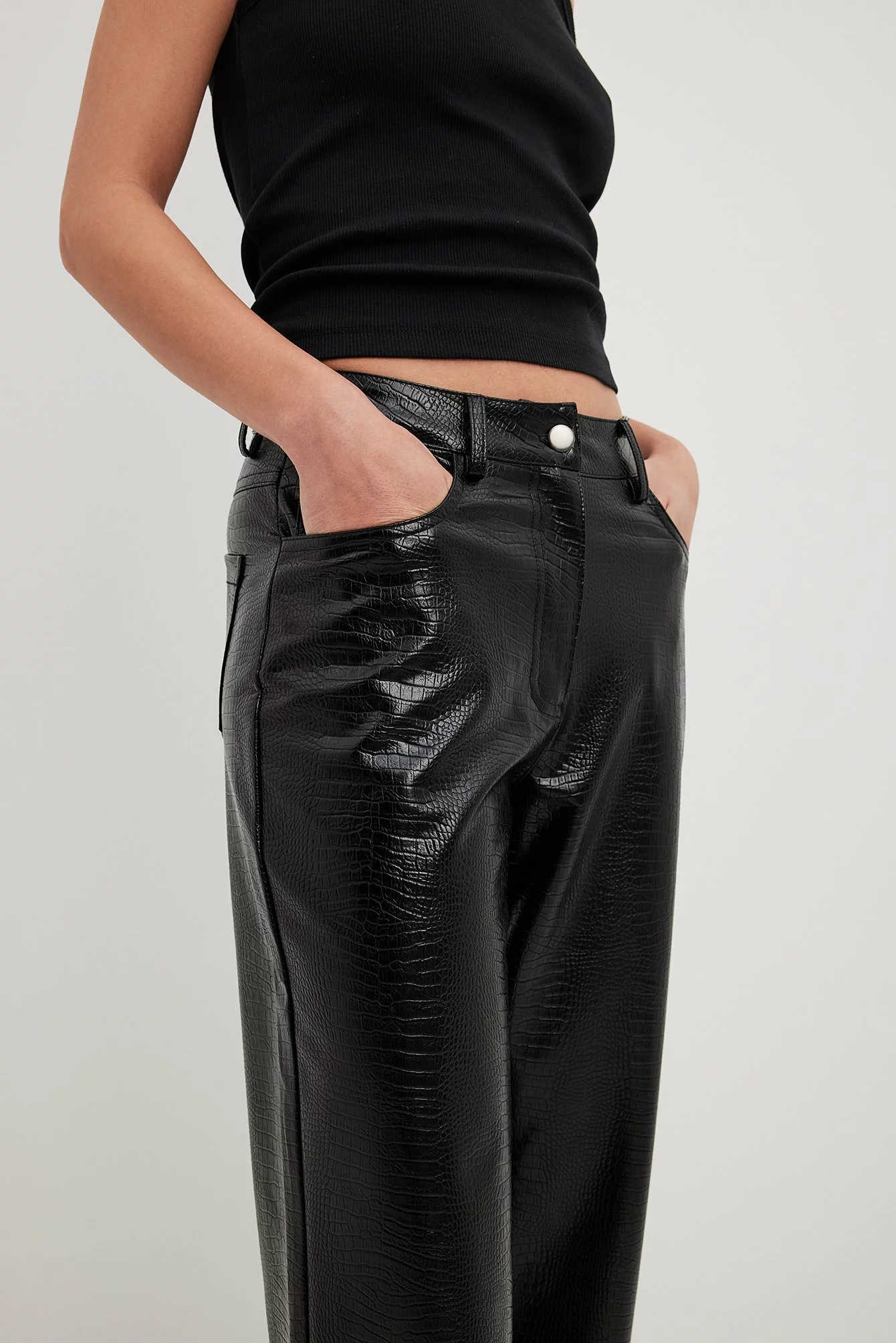 NA-KD Trend Straight Reptile PU Pants - Image 4