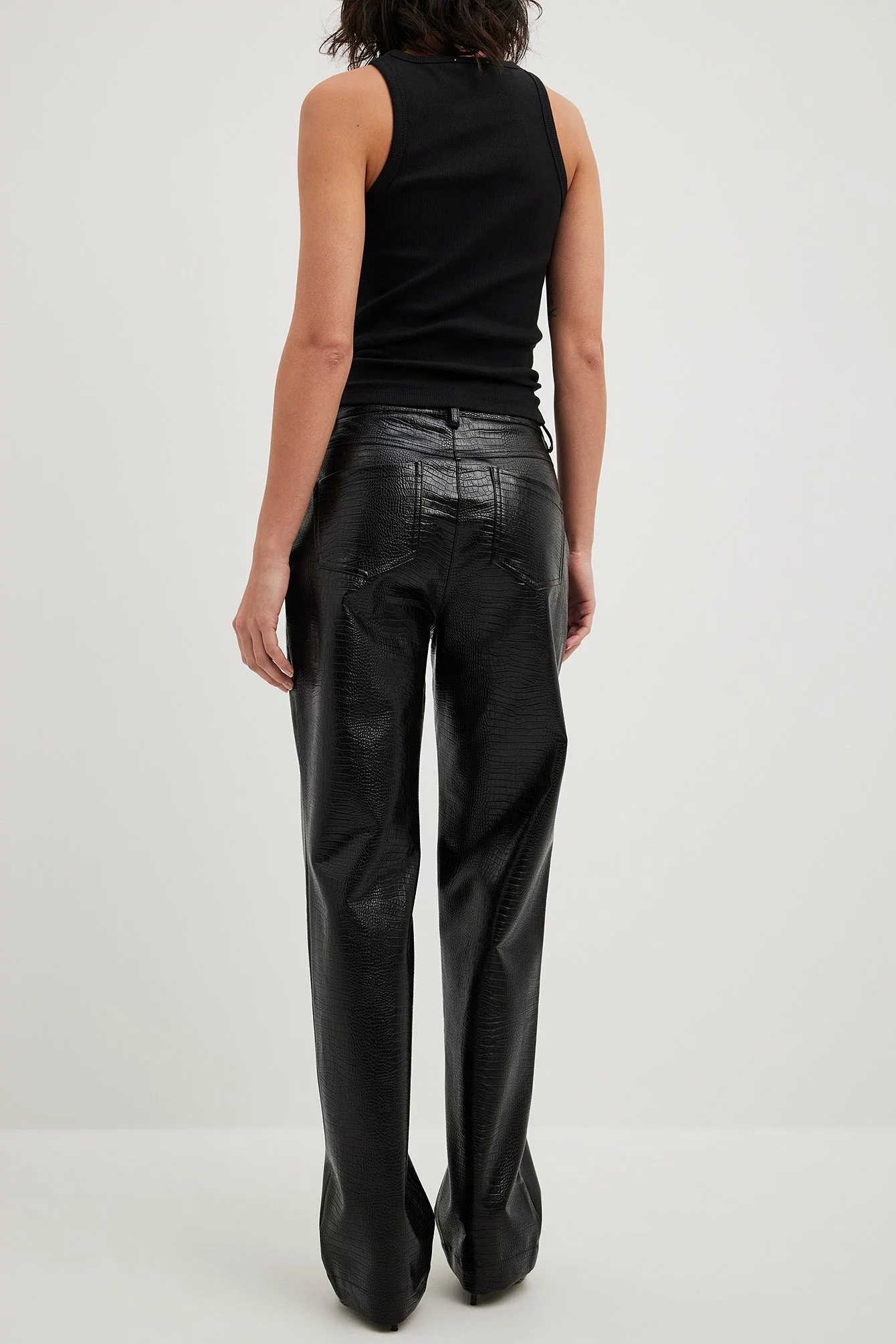 NA-KD Trend Straight Reptile PU Pants - Image 2