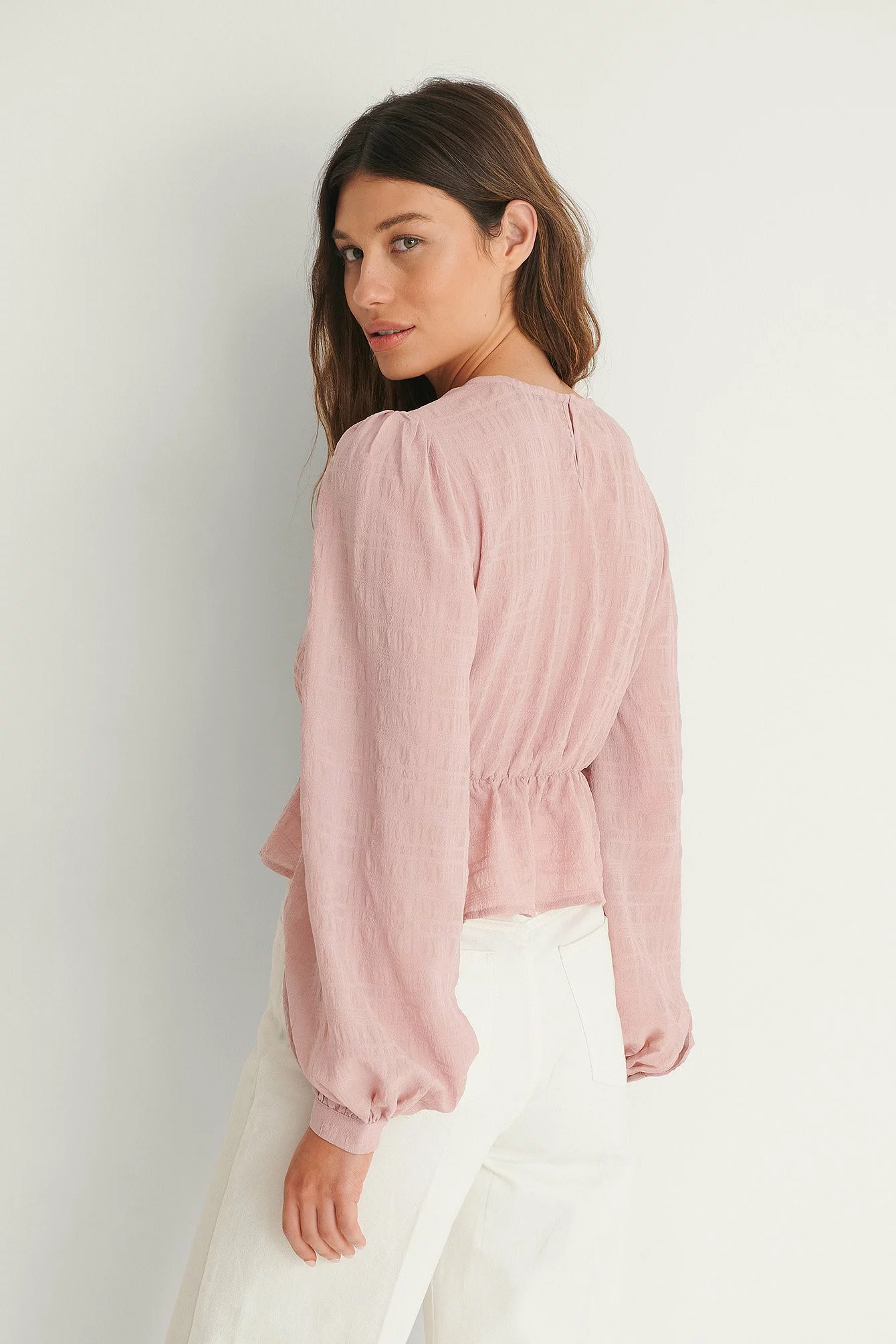 NA-KD Structured Blouse - Image 11